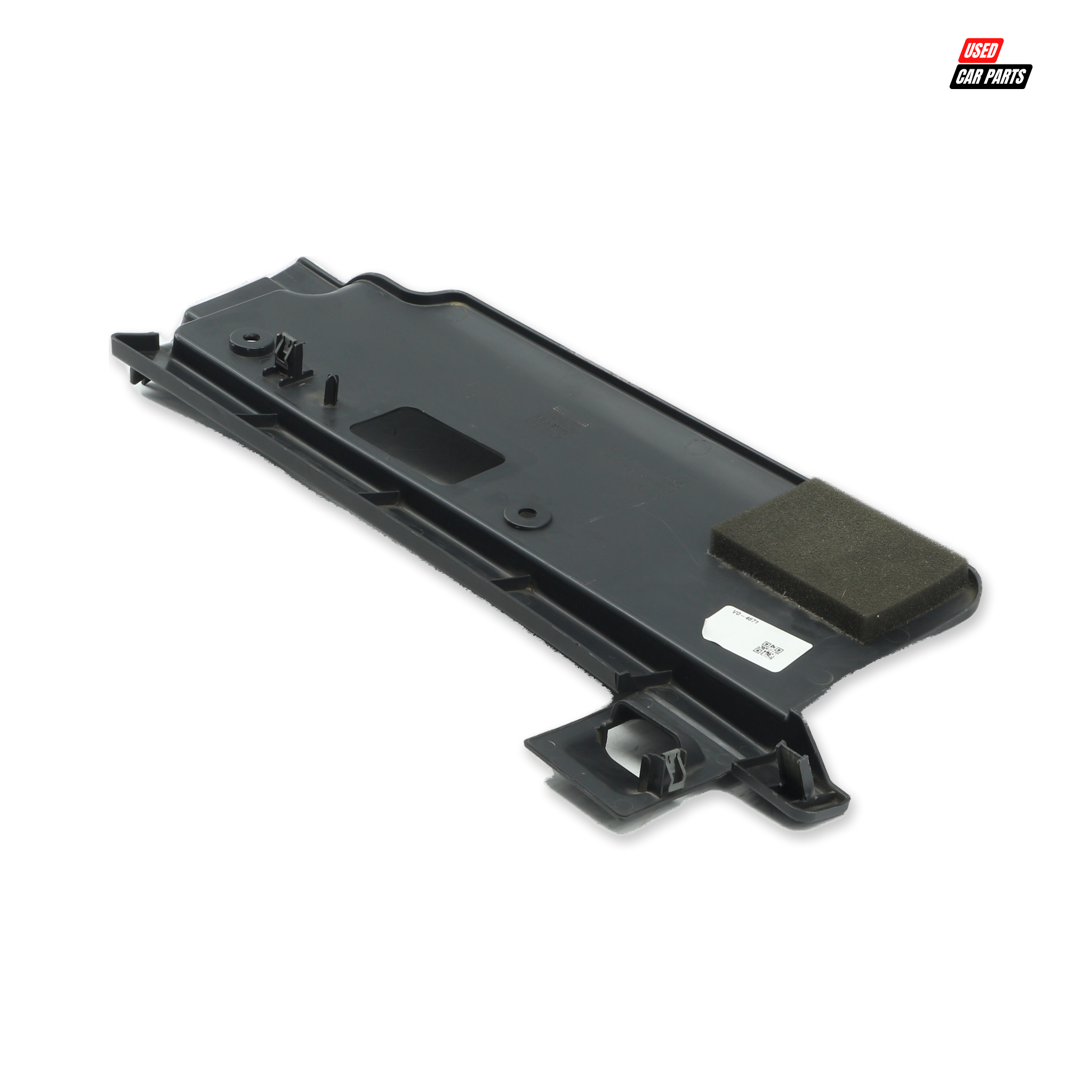 03409457 Drivers Side Lower Dashboard Trim - Used for 2012 VOLVO XC90 D5 GEARTRONIC AWD