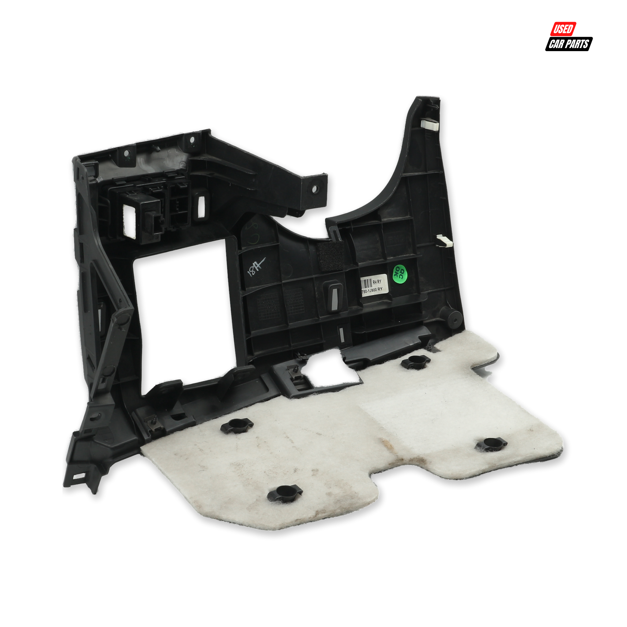 Used Hyundai i20 1.4D GLIDE Drivers Side Lower Dashboard Trim (Part Number 847511J900)