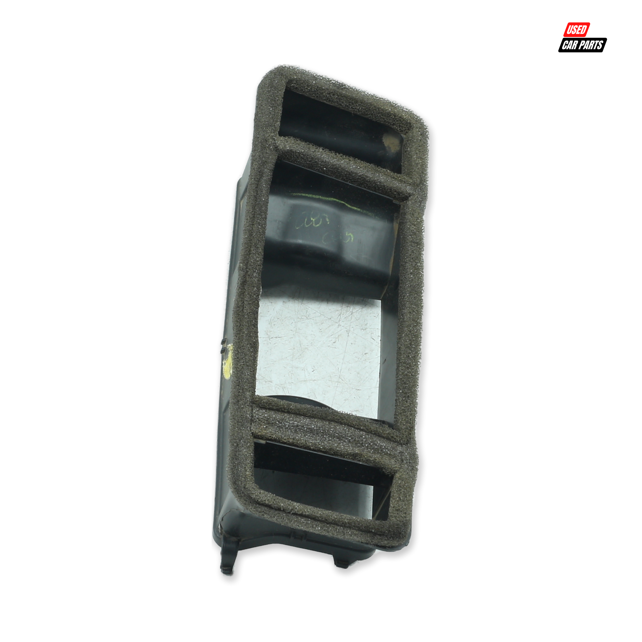 Used VOLKSWAGEN JETTA GP Duct (Part Number 5C8819347)