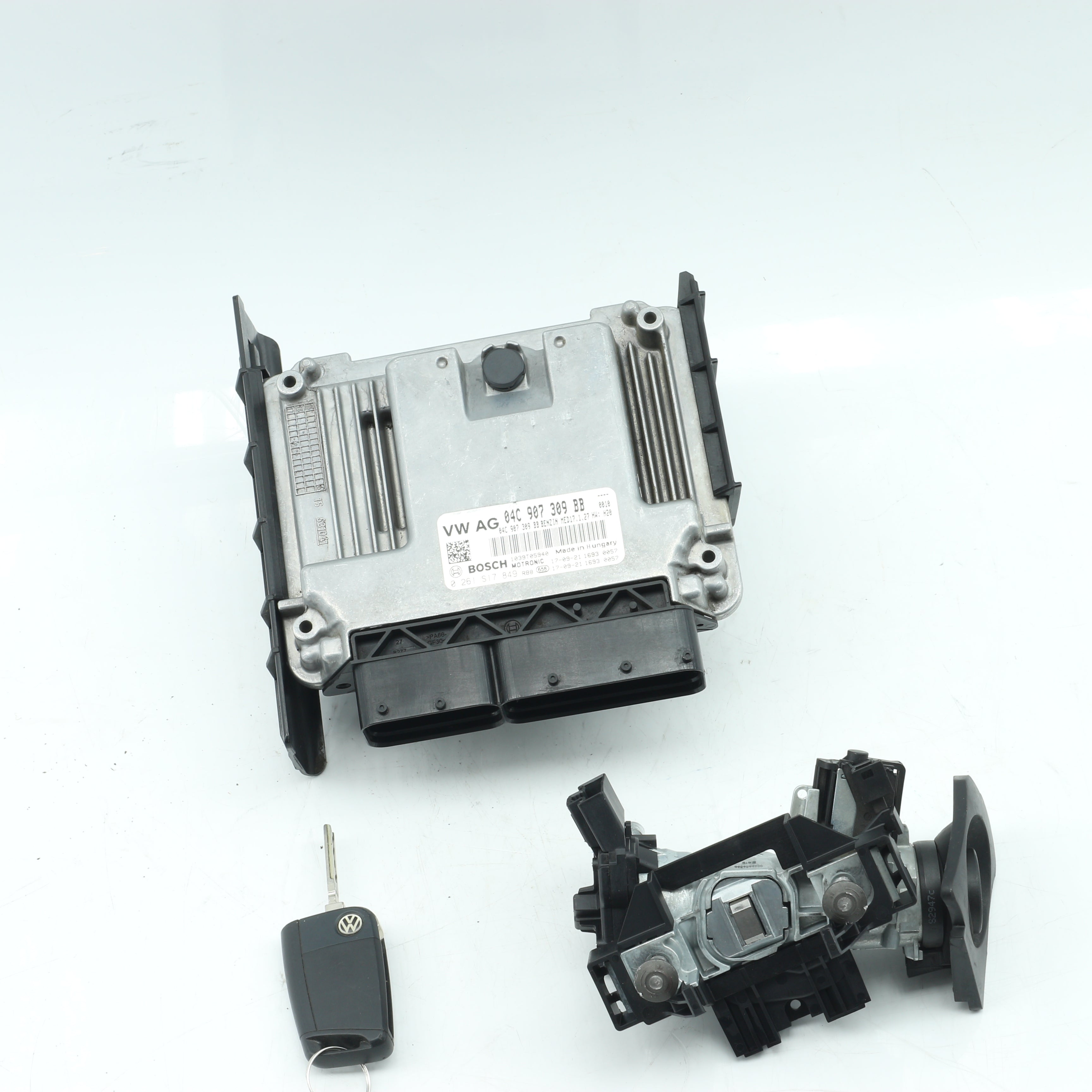 Used VOLKSWAGEN POLO 1.2 TRENDLINE DSG ECU + KEY + IGNITION - OEM Part 04C907309BB,1K0905851