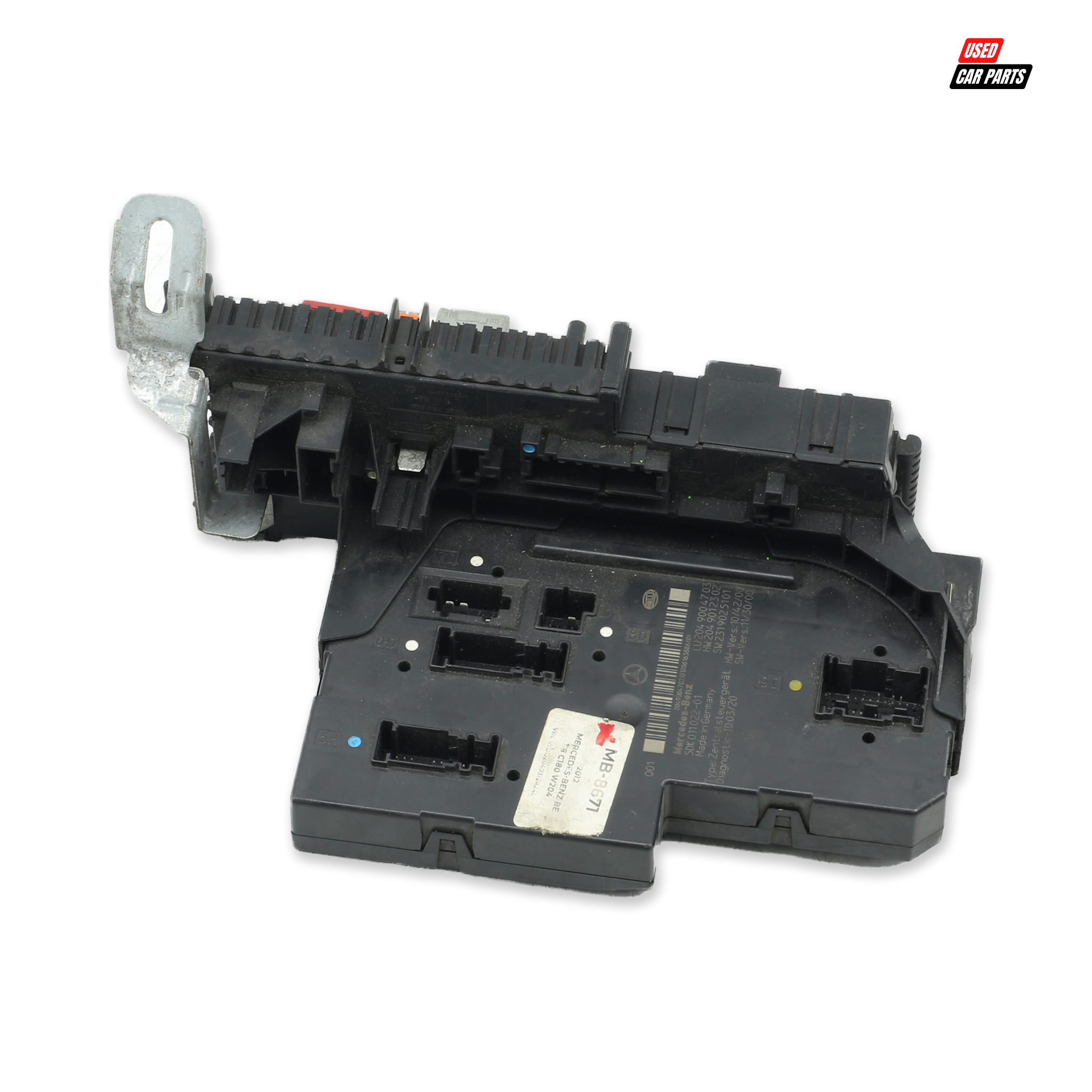 Used MERCEDES-BENZ C180 2012 Engine Bay Fuse Box Part Number 5DK011022-01