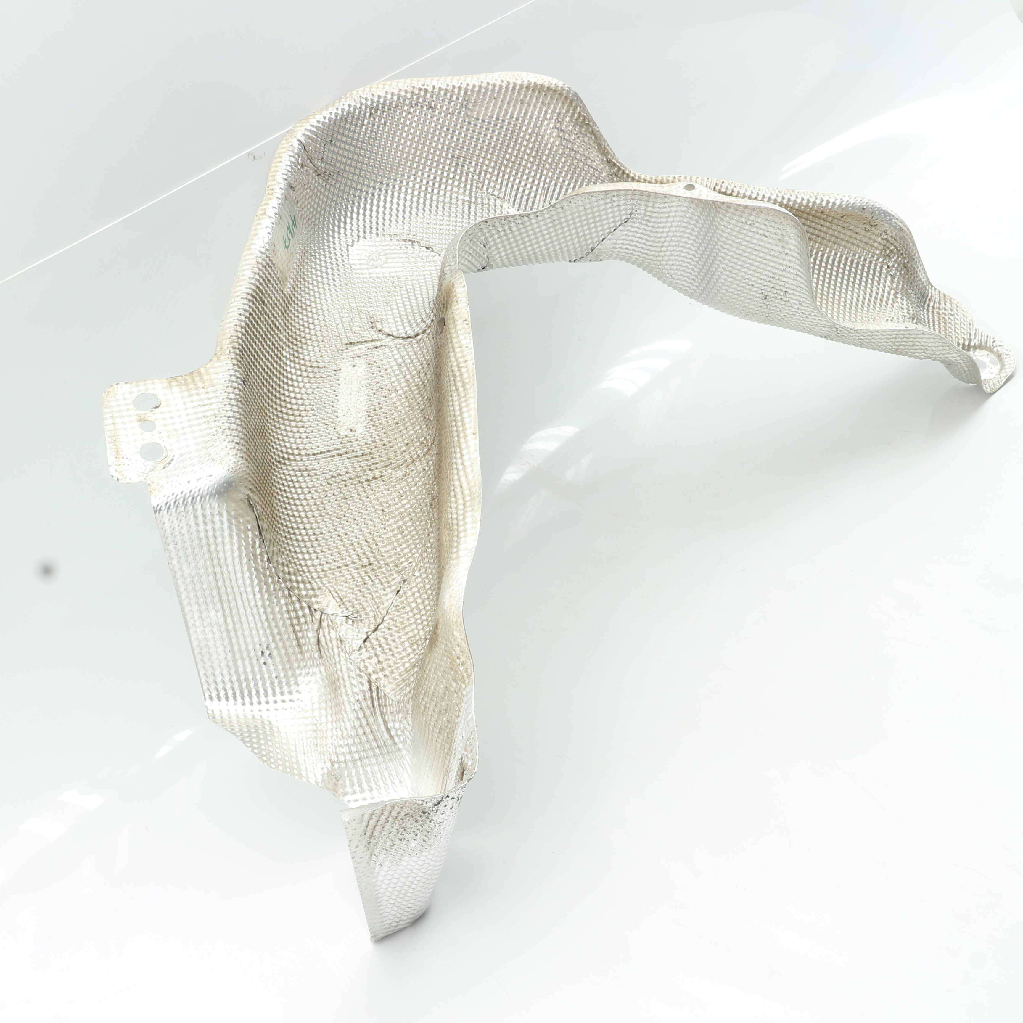 Used VOLKSWAGEN POLO 1.2 TRENDLINE DSG Exhaust Heat Shield - OEM Part 2Q0825735,2Q0825671
