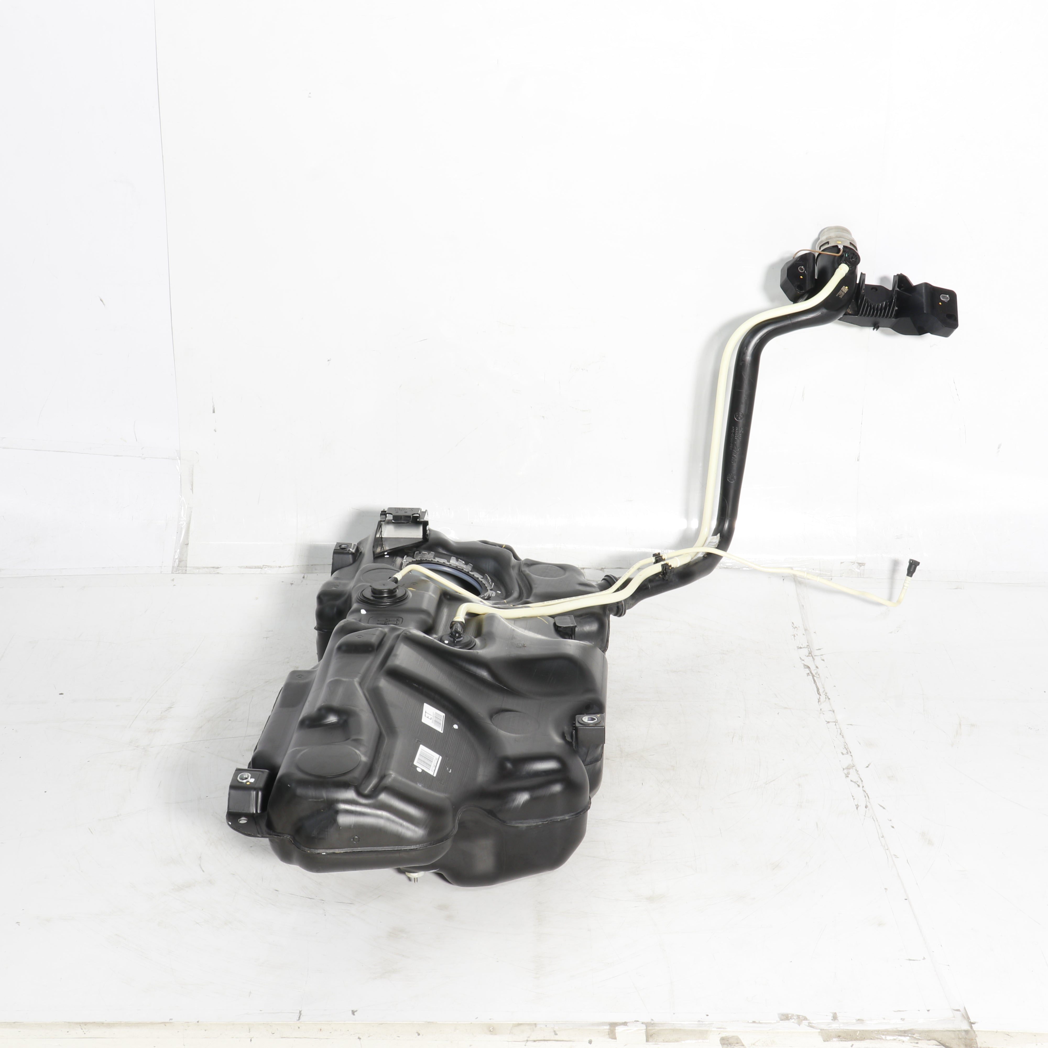 Used VOLKSWAGEN POLO 1.2 TRENDLINE DSG Fuel Tank - OEM Part 2Q0201021ET