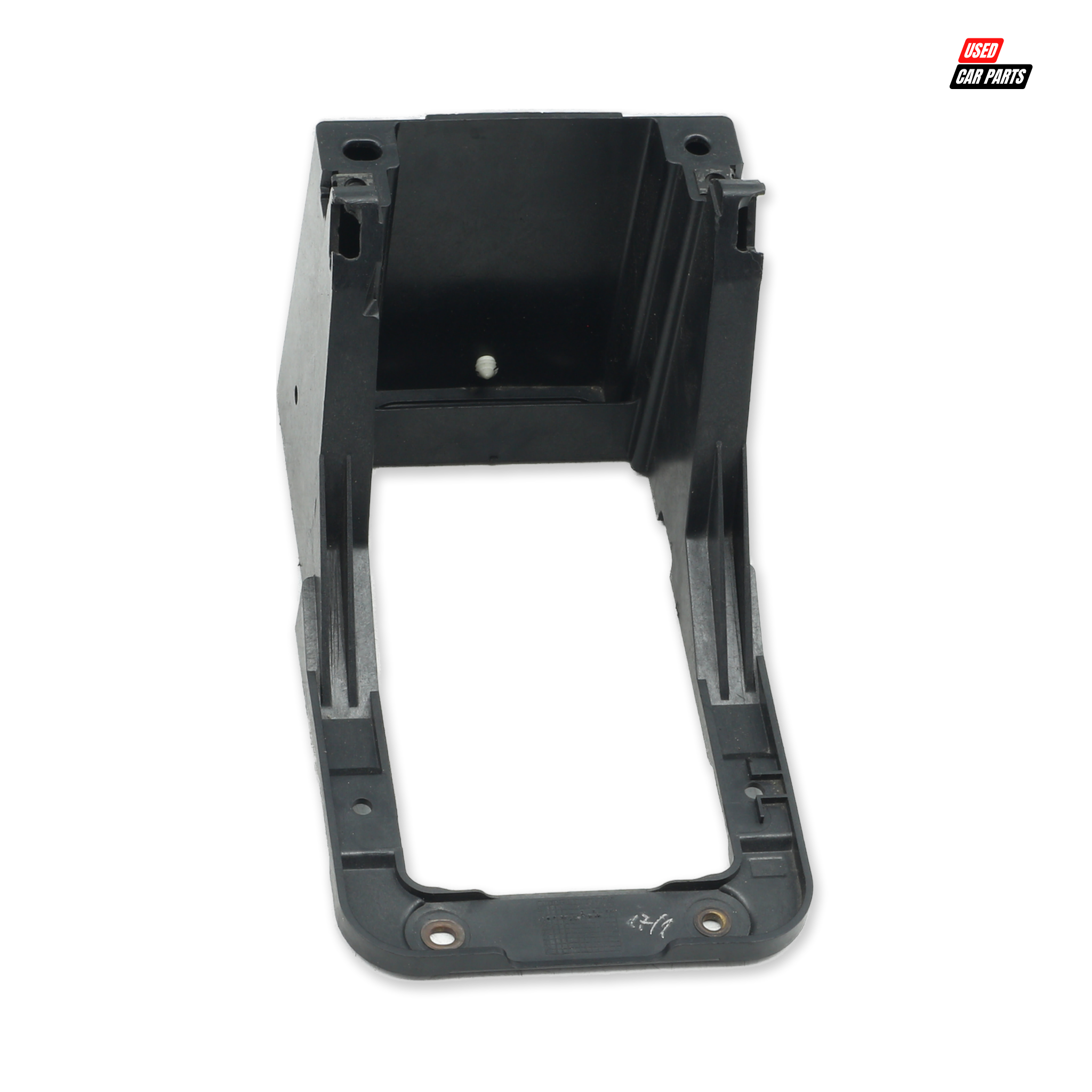 Used Gear Lever Bracket (Part Number 8P0863531A) for 2002 MINI Coupe