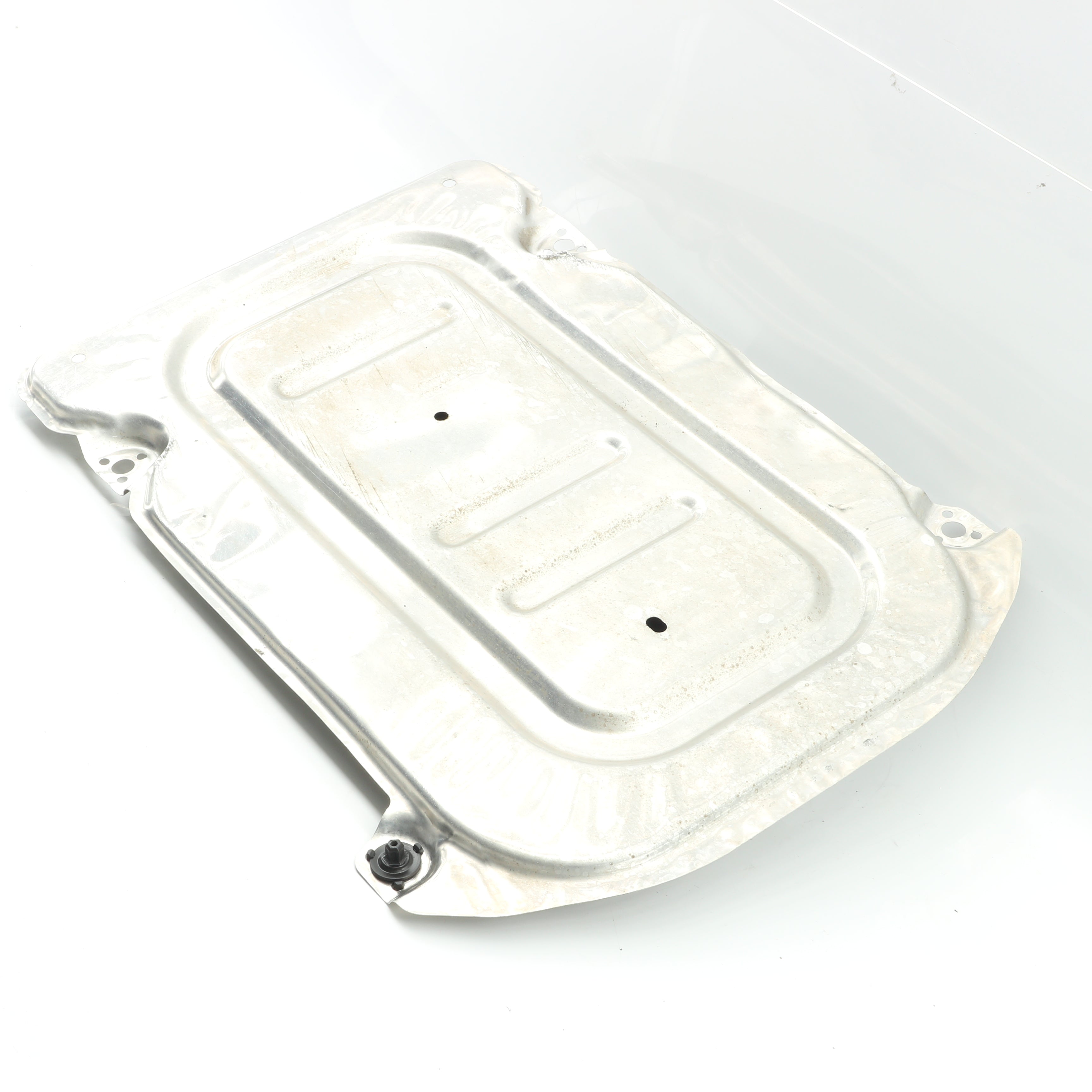 Used VOLKSWAGEN POLO 1.2 TRENDLINE DSG Heat Shield Plate - OEM Part 2Q082522901