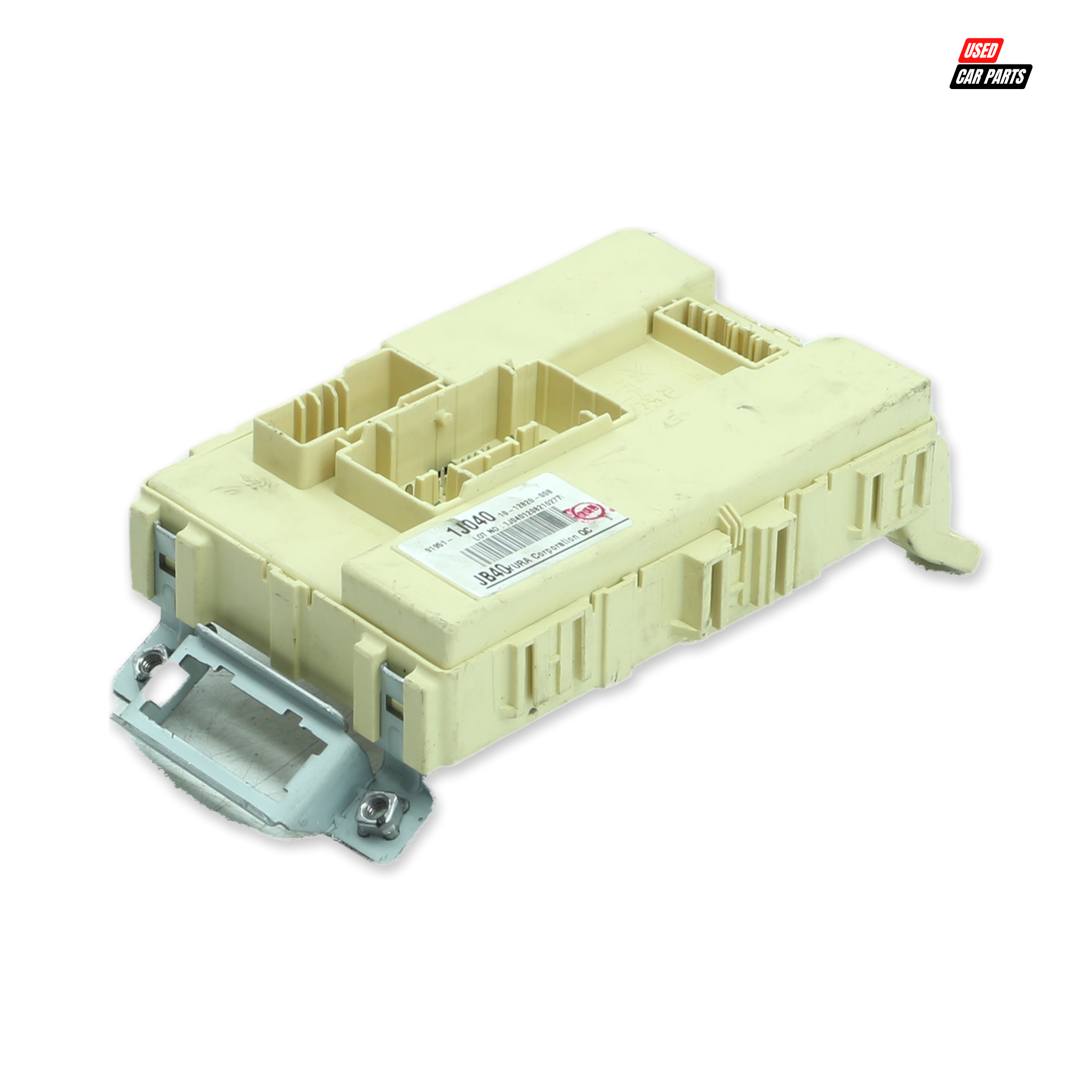 Used HYUNDAI i20 1.4D GLIDE 2013 Interior Fuse Box (Salvaged)