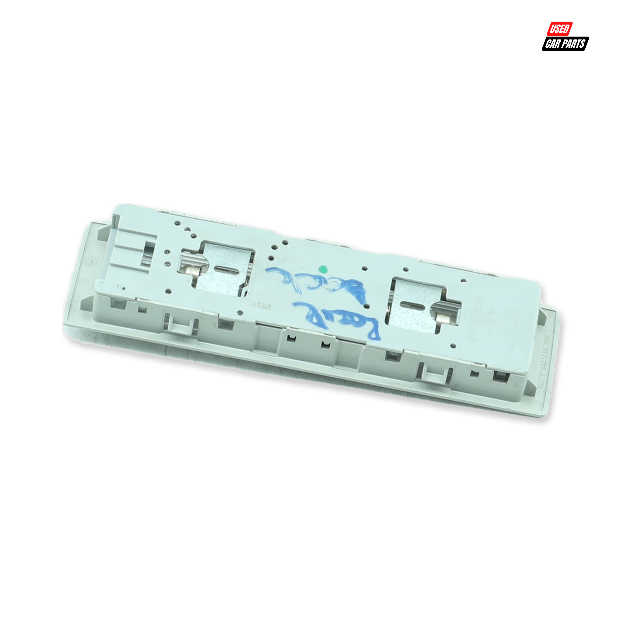 Used Interior Rear Roof Light (Part Number 0886400) for 2009 Volkswagen Polo Mk5 Hatchback TDI