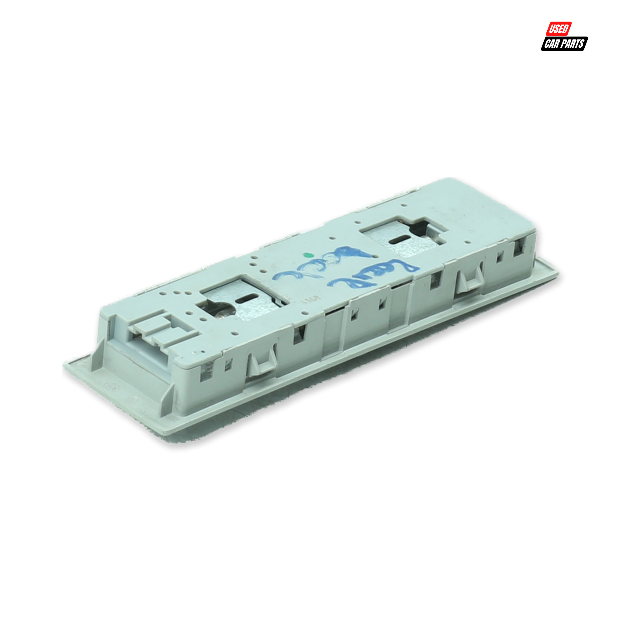 Used Interior Rear Roof Light (Part Number 0886400) for 2009 Volkswagen Polo Mk5 Hatchback TDI