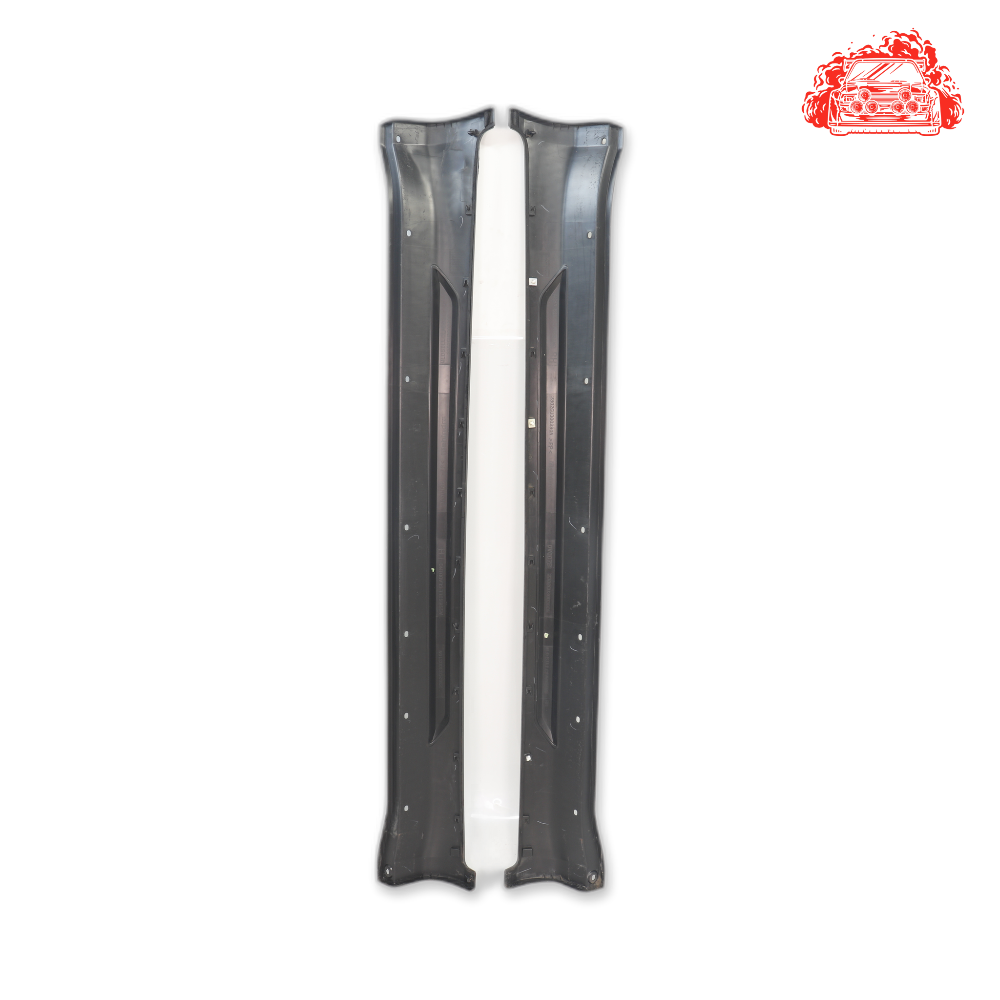 Mahindra Tuv300 T8 Side Skirts - OEM Part 2302CU300290N