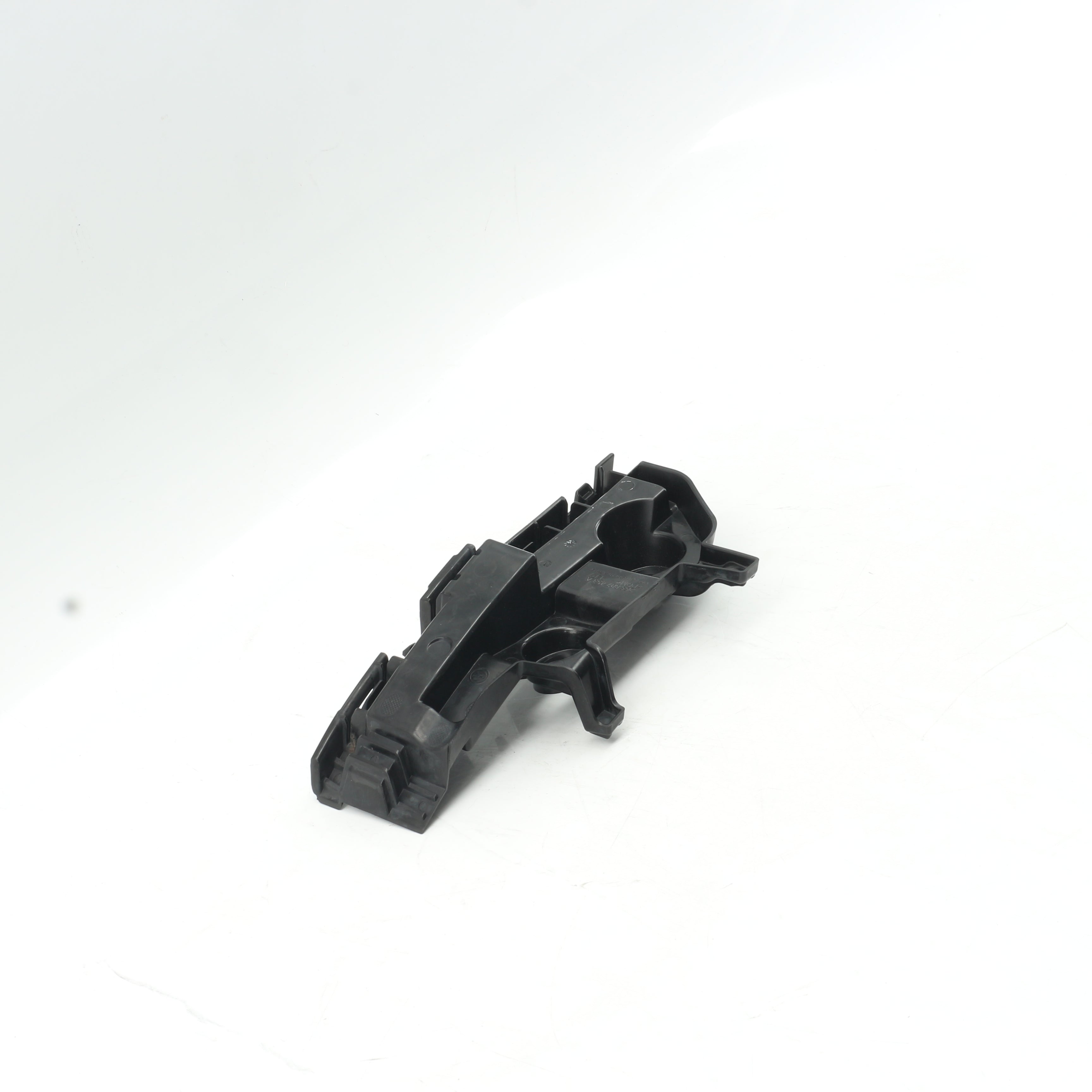 Used VOLKSWAGEN POLO 1.2 TRENDLINE DSG Passenger Side Front Bumper Bracket - OEM Part 2GS807453A