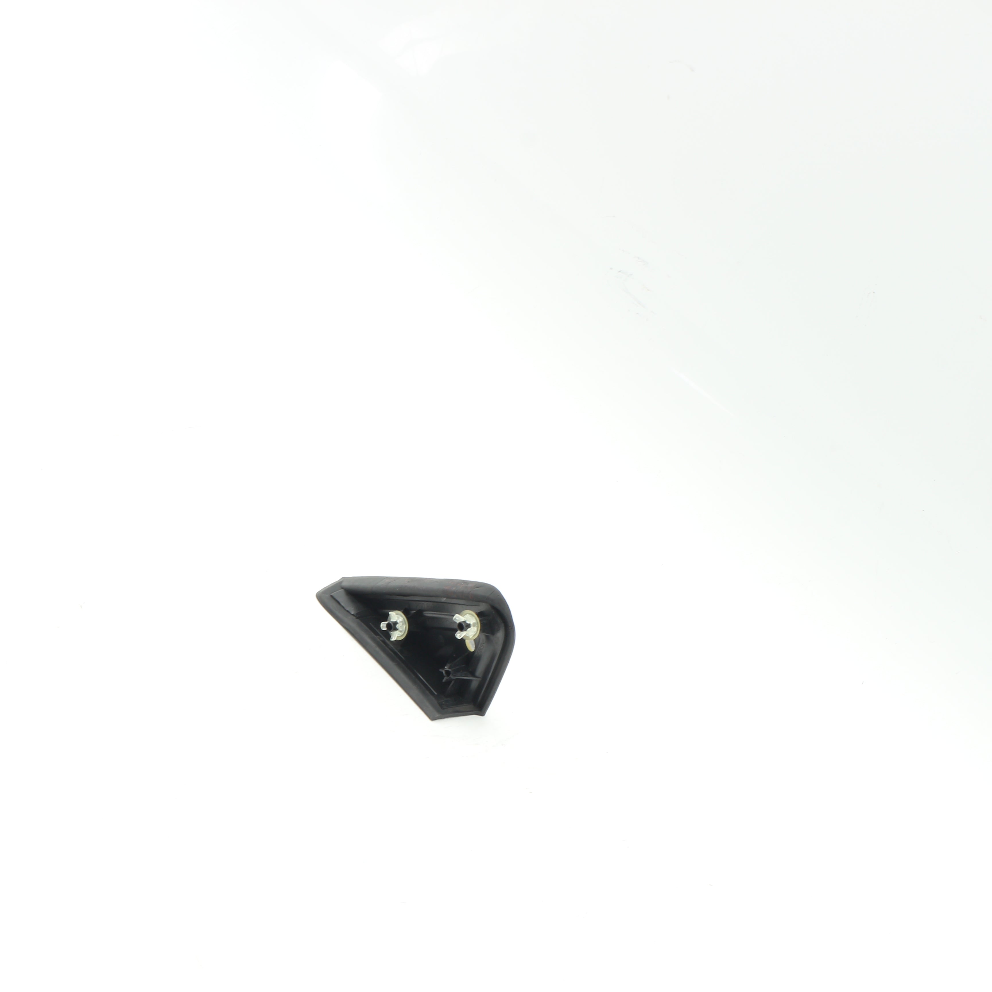 Used VW Polo 1.2 Trendline DSG Front Corner Cover 2G0853273