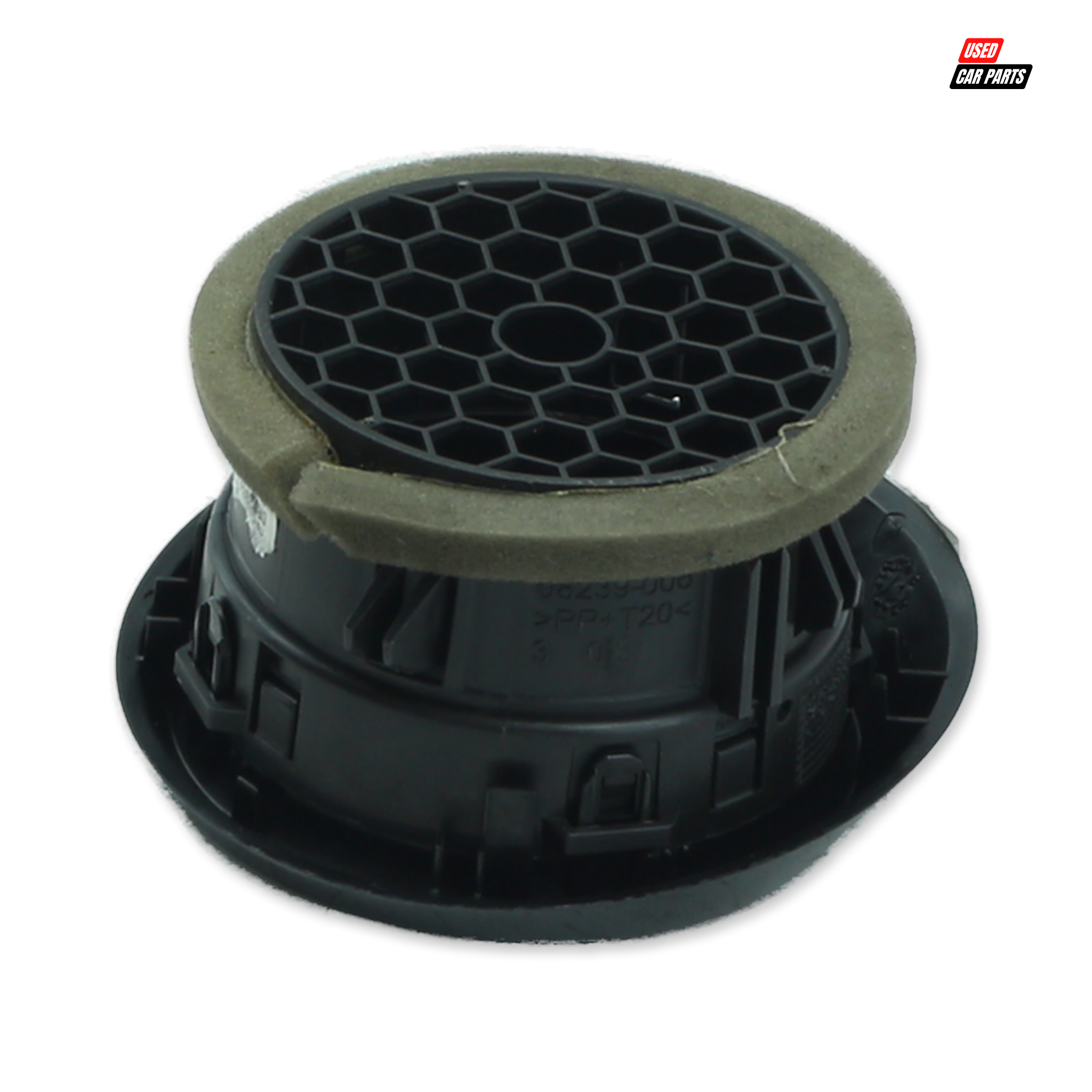 Used RENAULT CAPTUR 900T Passengers Side Air Vent (Part Number 08239006)