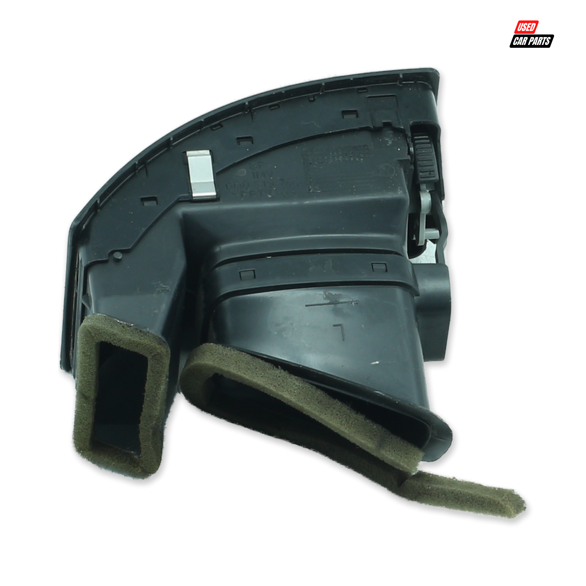 Used Passengers Side Air Vent (Part Number 6Q0819703) for 2009 Volkswagen Polo Mk4 Sedan