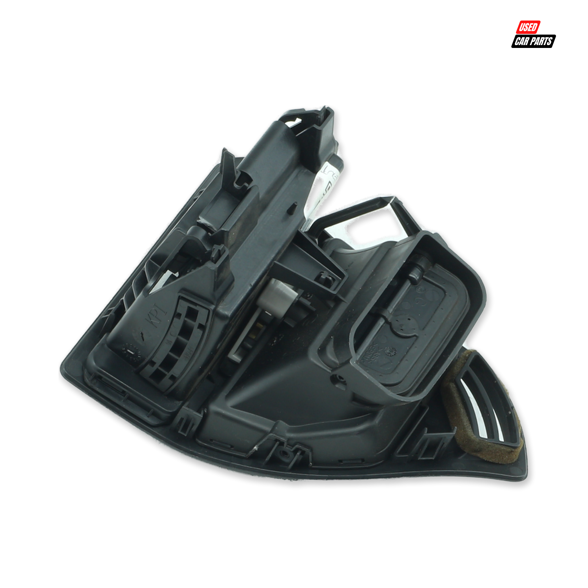 Used Passengers Side Air Vent (Part Number 9646338077) for CITROEN C4 1.6HDi 2005