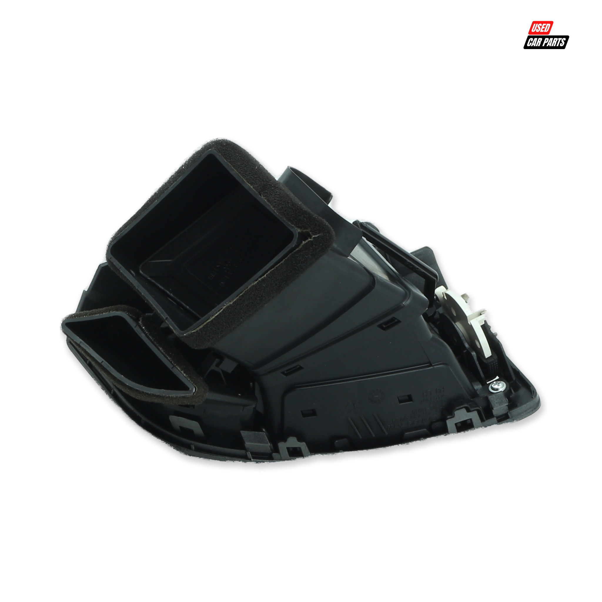 Used Passengers Side Air Vent (Part Number 974601J010) for 2013 HYUNDAI i20 1.4D GLIDE