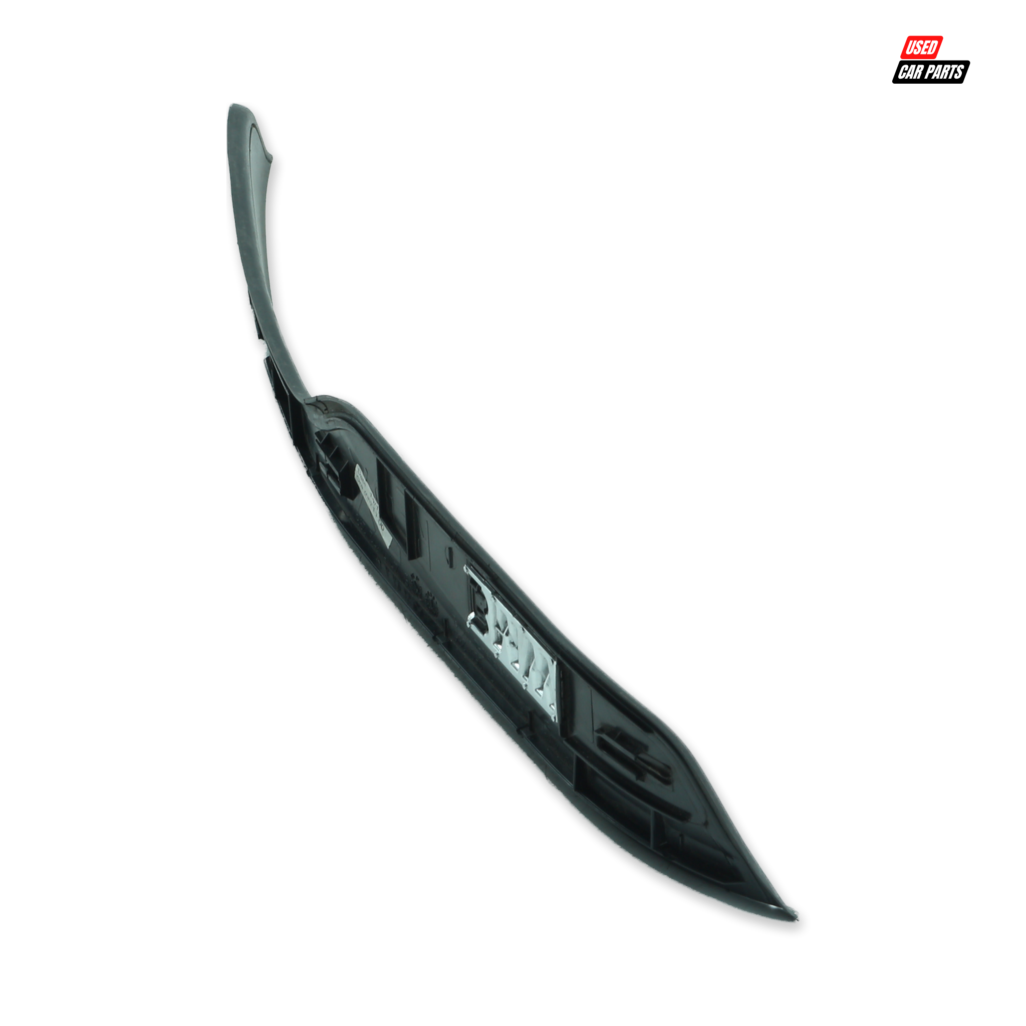 Used BMW 51477060286 Passengers Side Front Door Step Trim (2010 A/T E90)