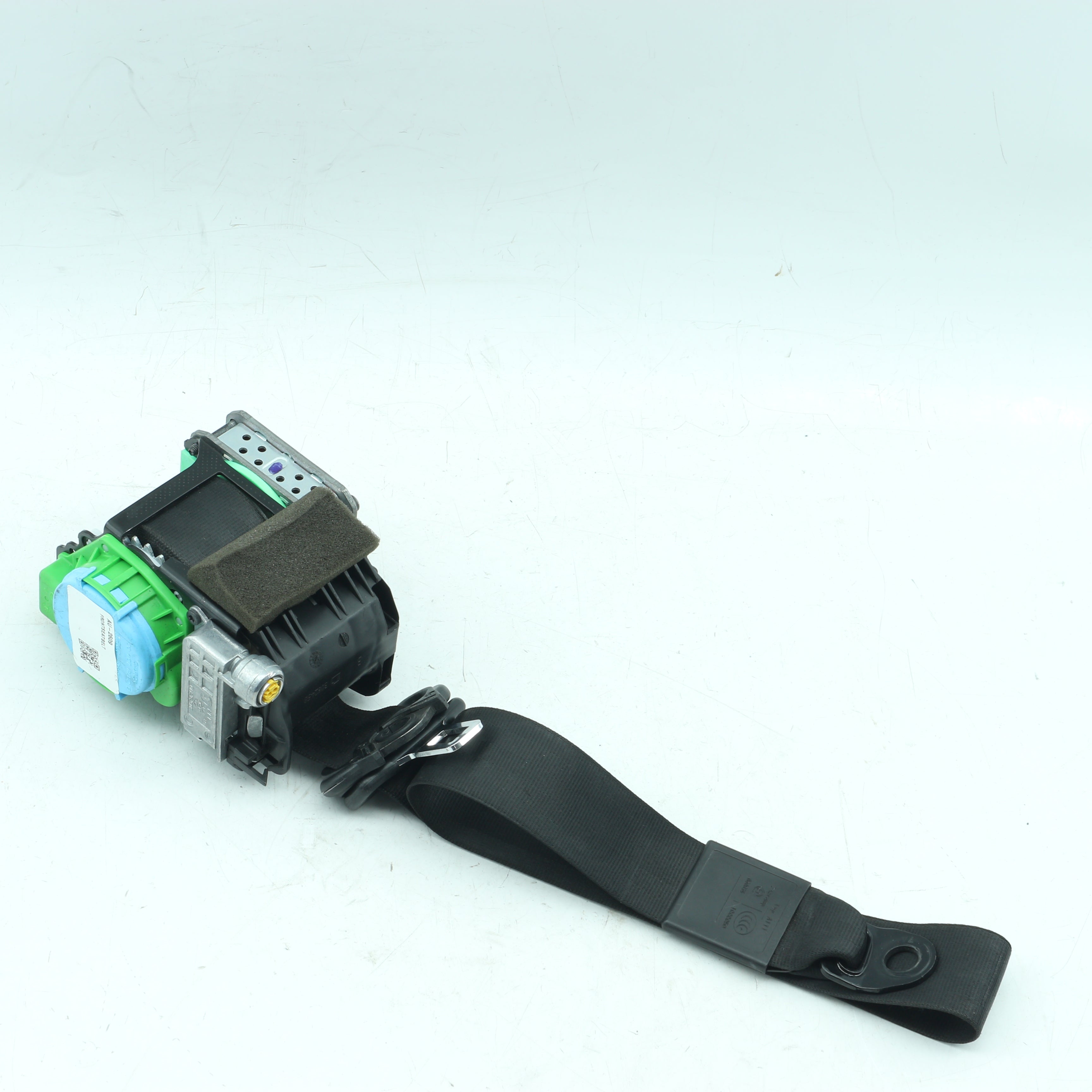 Used AUDI A5 S5 QUATTRO Passengers Side Front Seatbelt - OEM Part 305797410