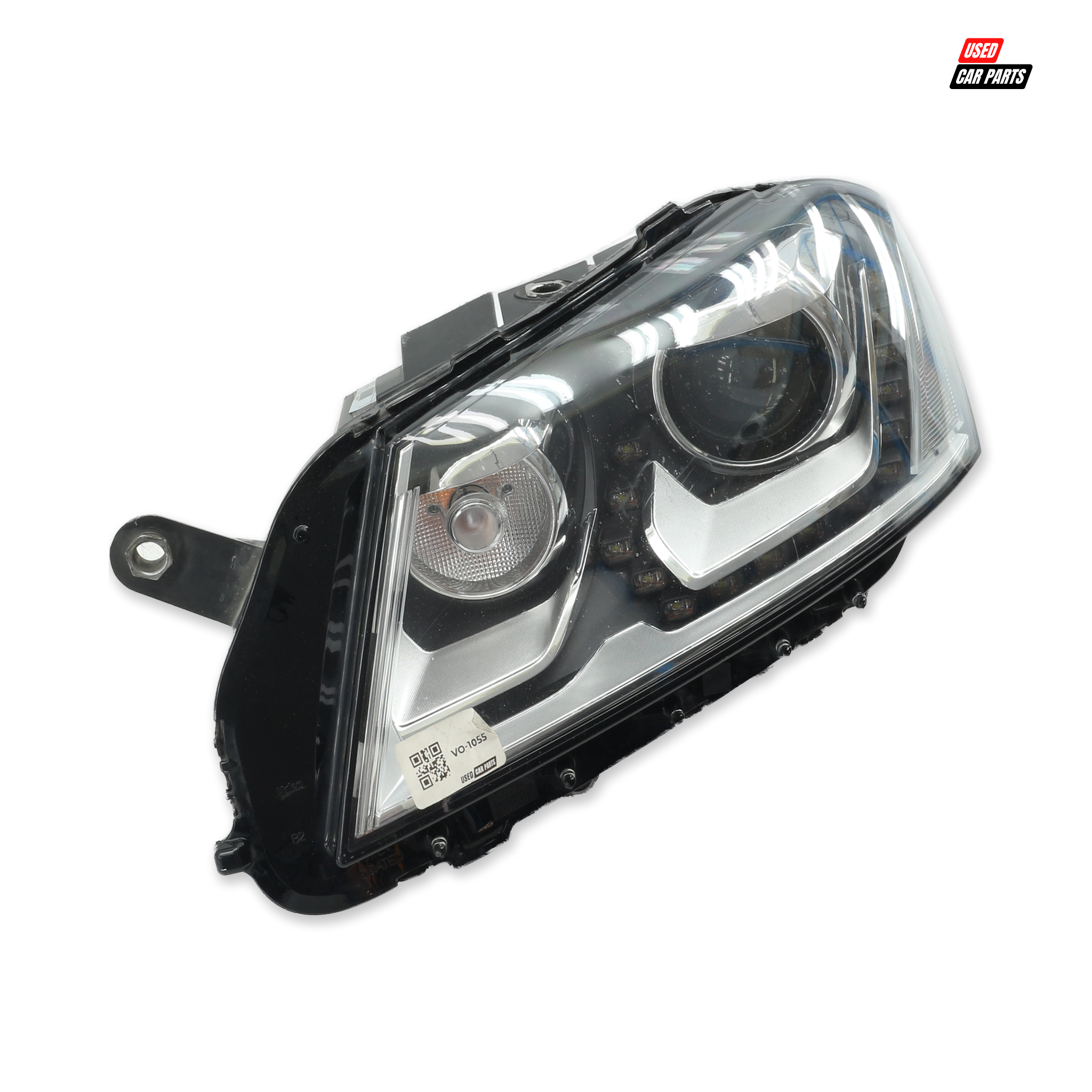 Used Passengers Side Headlight (Part Number 3AC941753) for 2015 VOLKSWAGEN PASSAT 1.4 TSI COMFORTLINE DSG