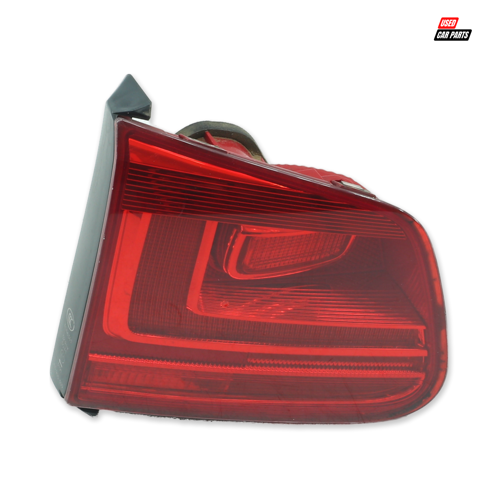 Used OEM Passengers Side Inner Taillight (Part Number 5N0945309) for 2014 VOLKSWAGEN 1.4 TDI