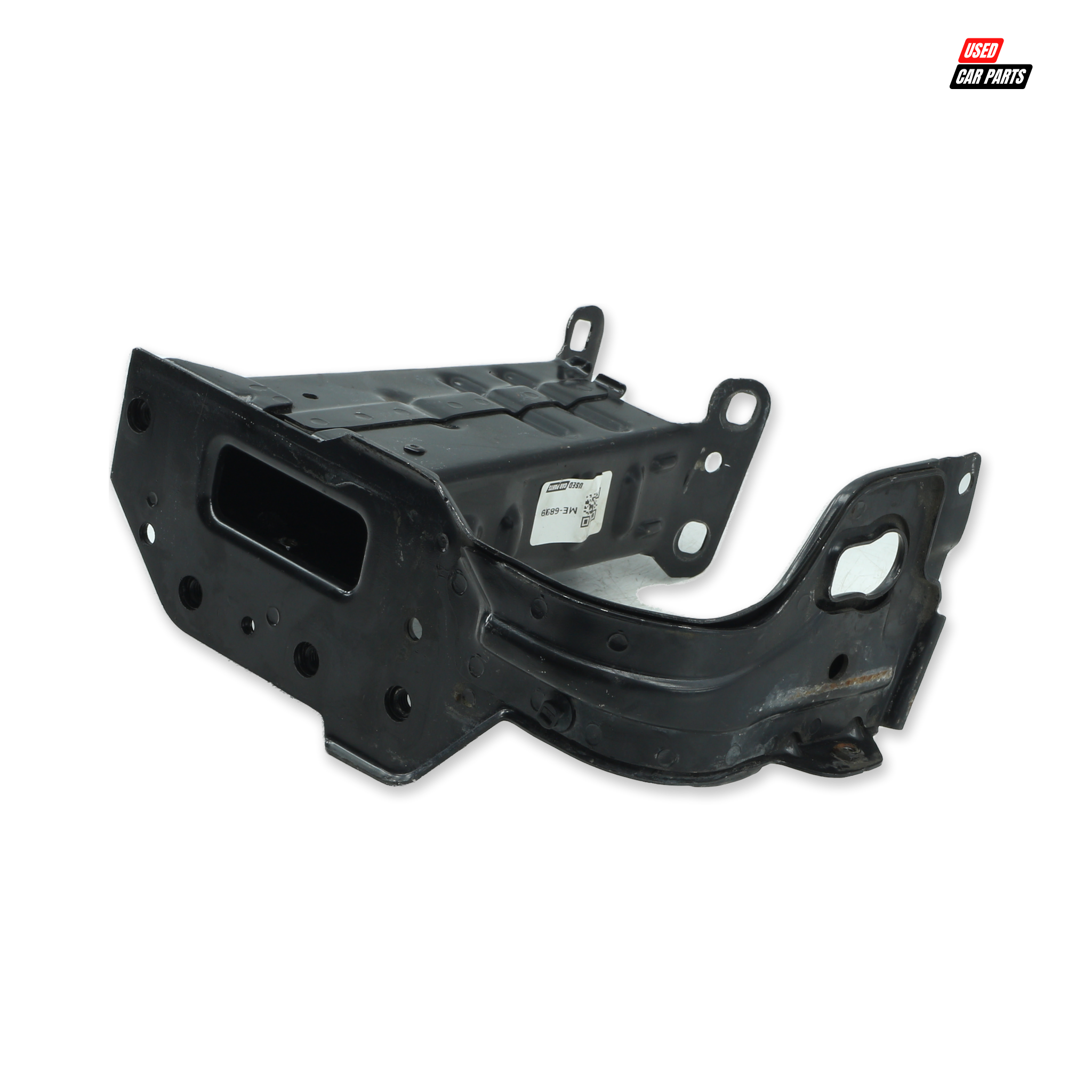 Used Passengers Side Rear Bumper Bracket for 2003 Mercedes-Benz C230K Coupe