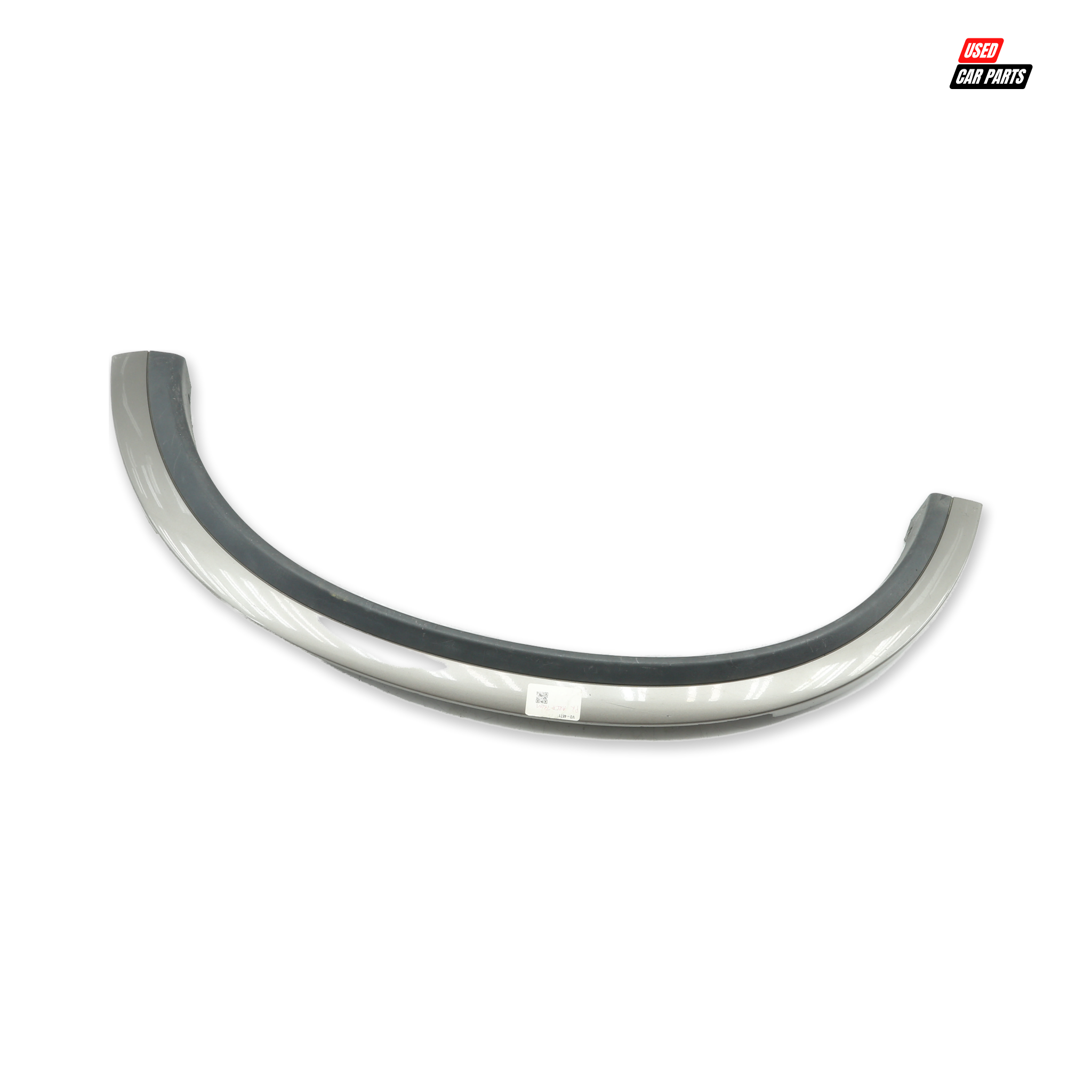 Used Passengers Side Rear Fender Trim (Part Number 30779577) for 2012 VOLVO XC90 D5 GEARTRONIC AWD