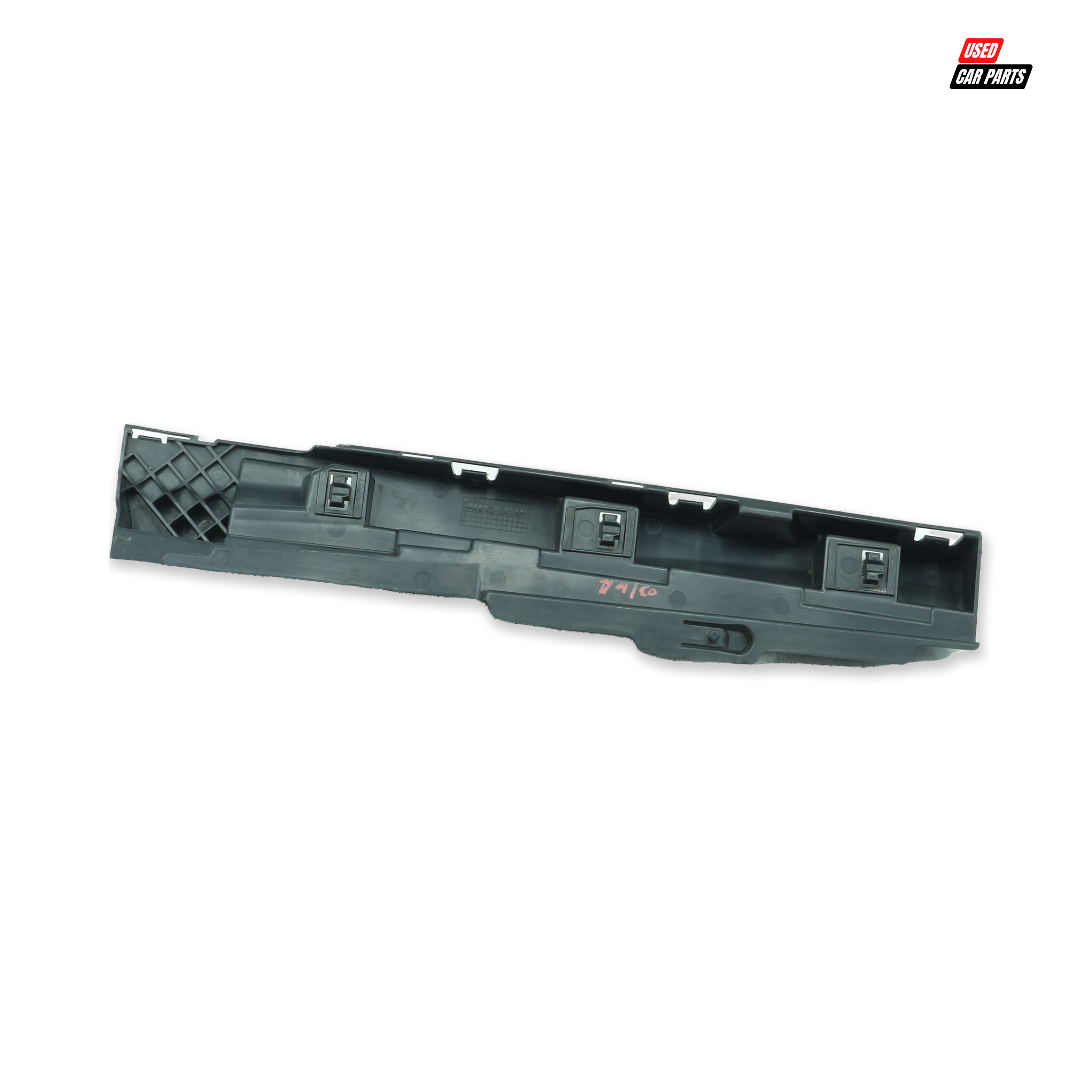 Used BMW Passengers Side Sideskirt Bracket (Part Number 7256919)