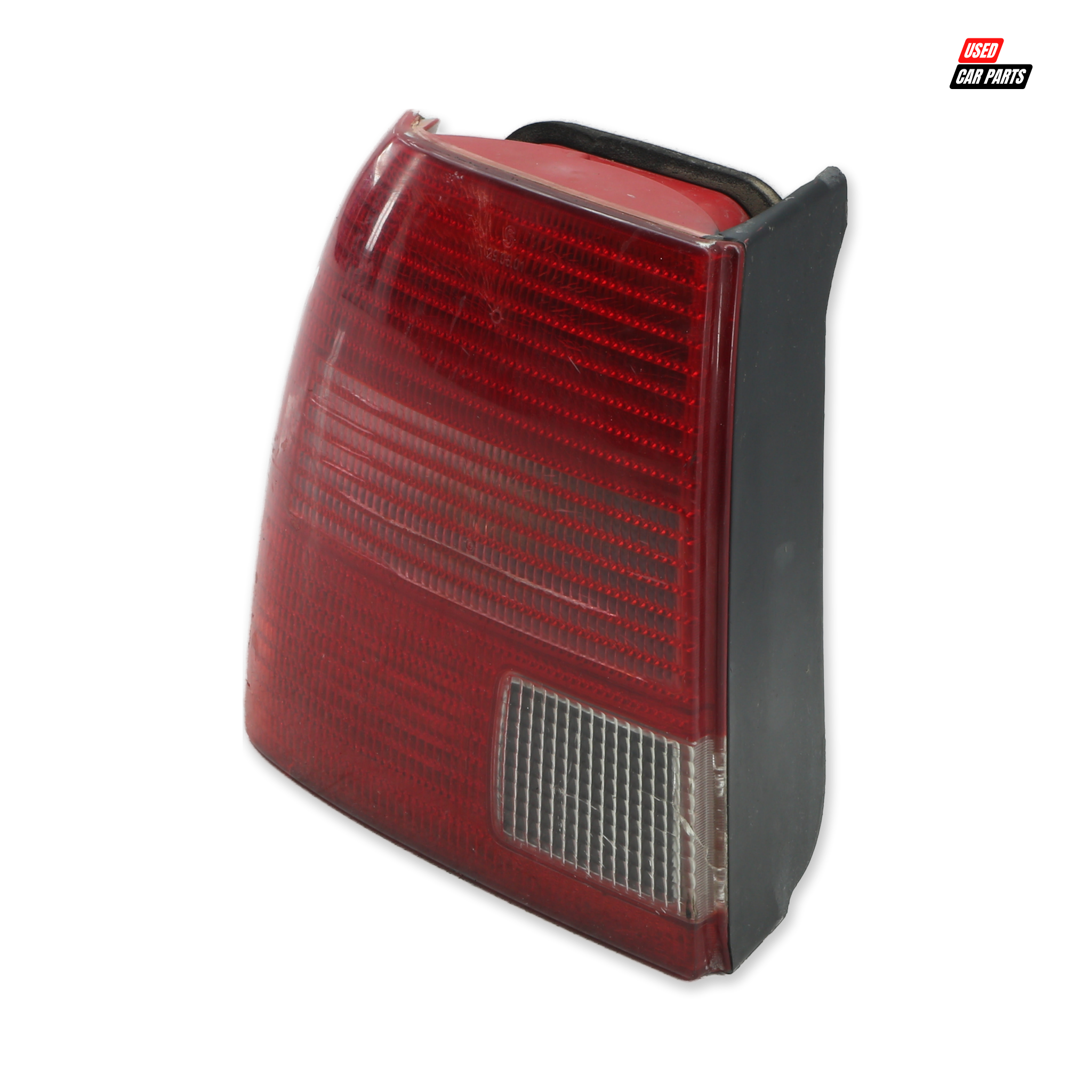 Used Passengers Side Tail Light (Part Number 3B5945257) for 2000 VOLKSWAGEN PASSAT