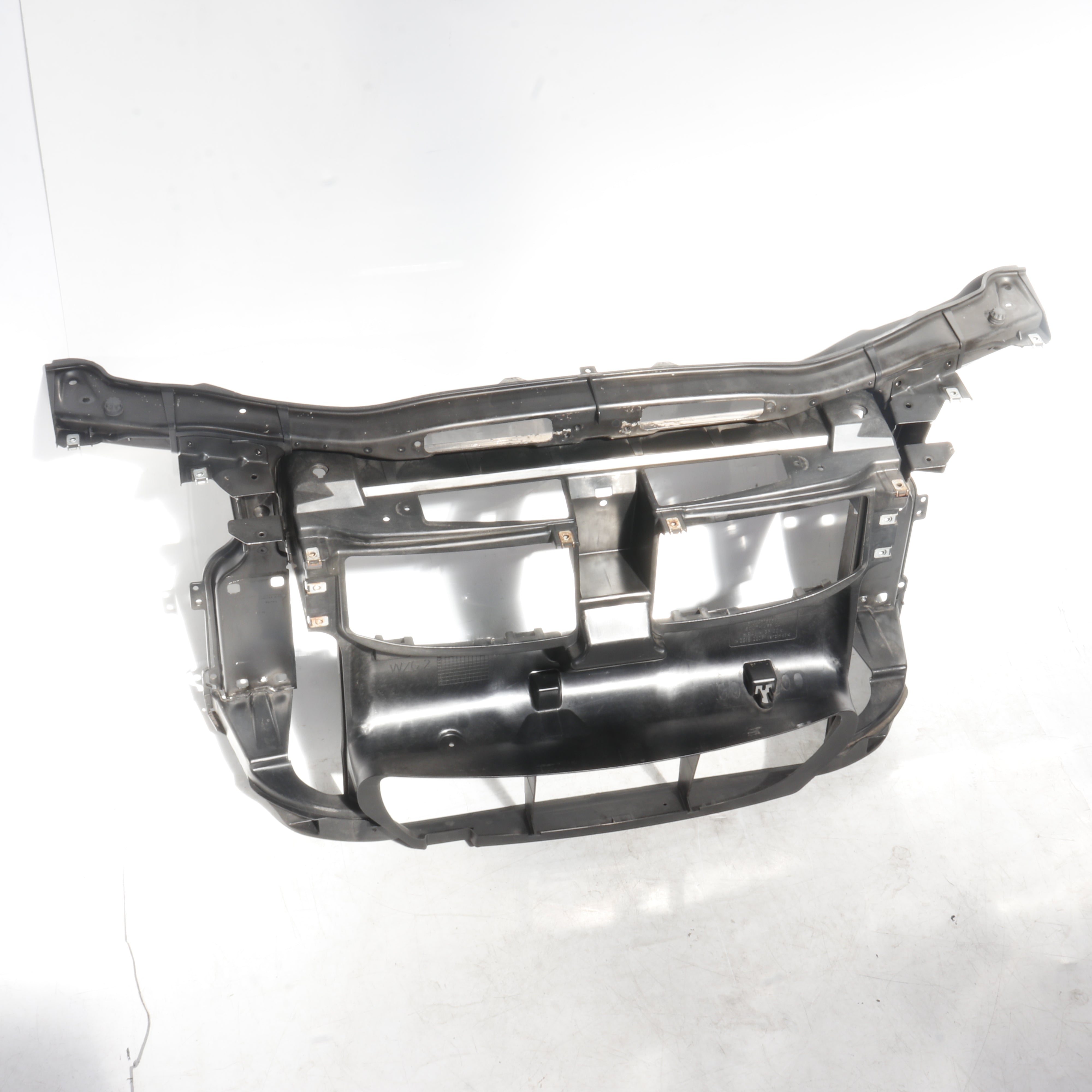 Used BMW 320i A/T (E90) radiator cradle - 1858150016