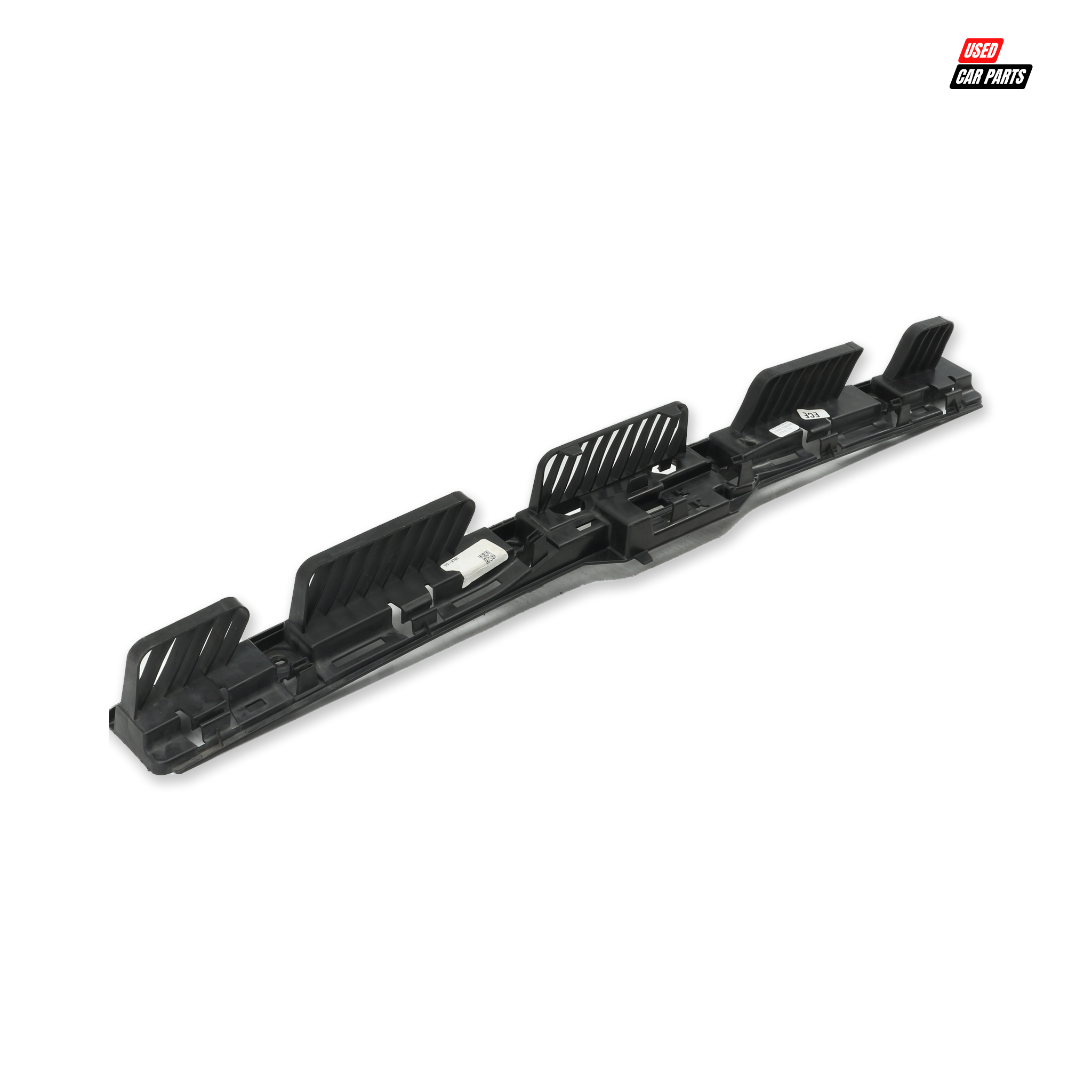 Used Rear Center Bumper Bracket (Part Number 5C6807863B) for 2015 Volkswagen Jetta