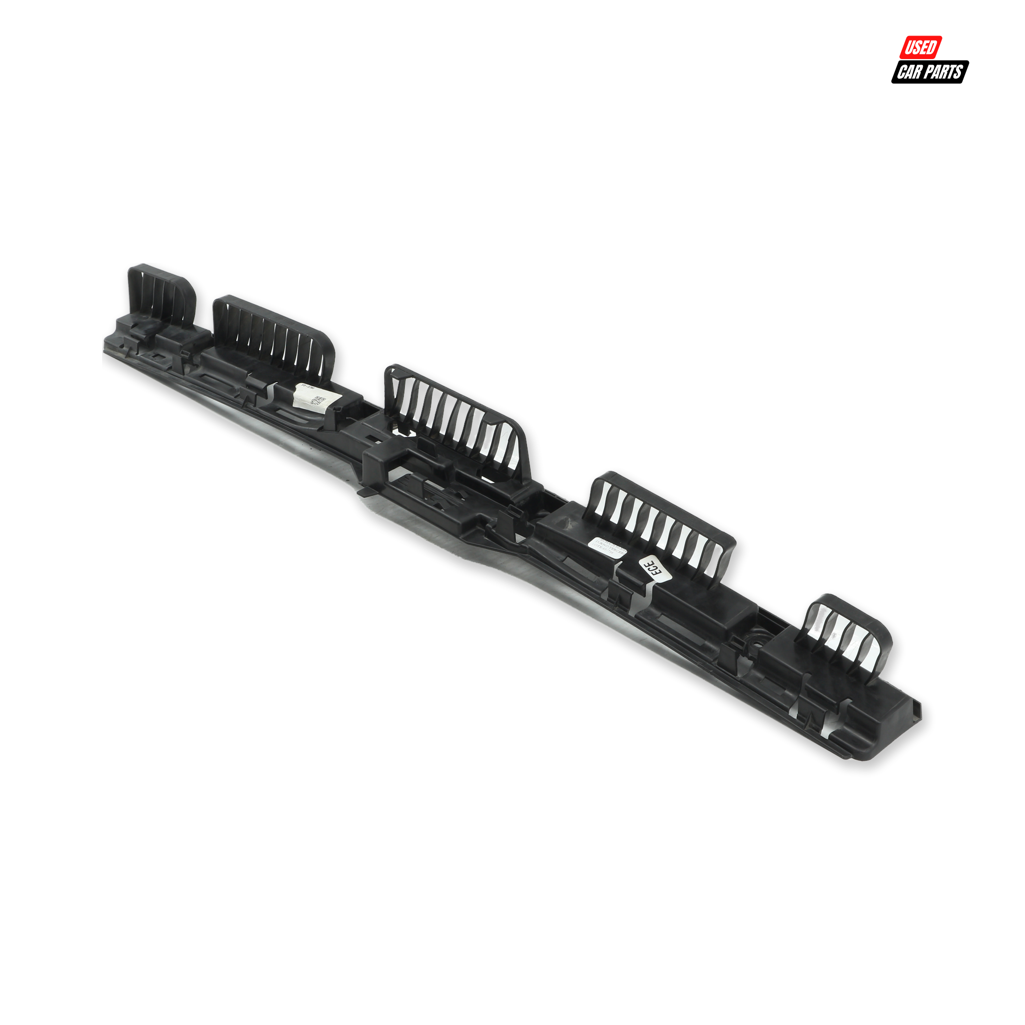 Used Rear Center Bumper Bracket (Part Number 5C6807863B) for 2015 Volkswagen Jetta