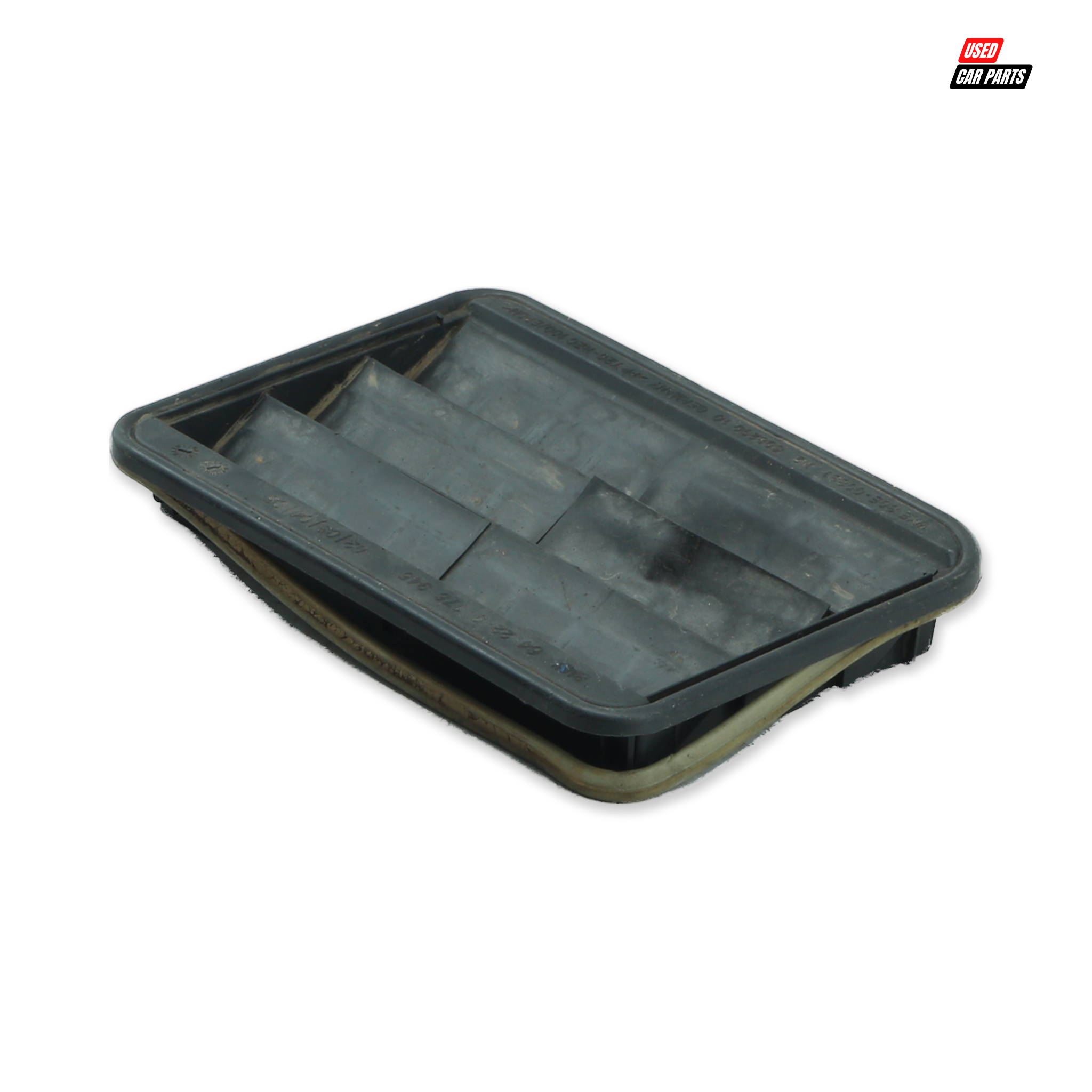 Used Rear Trunk Air Vent (Part Number 60829010) for 2000 VOLKSWAGEN PASSAT