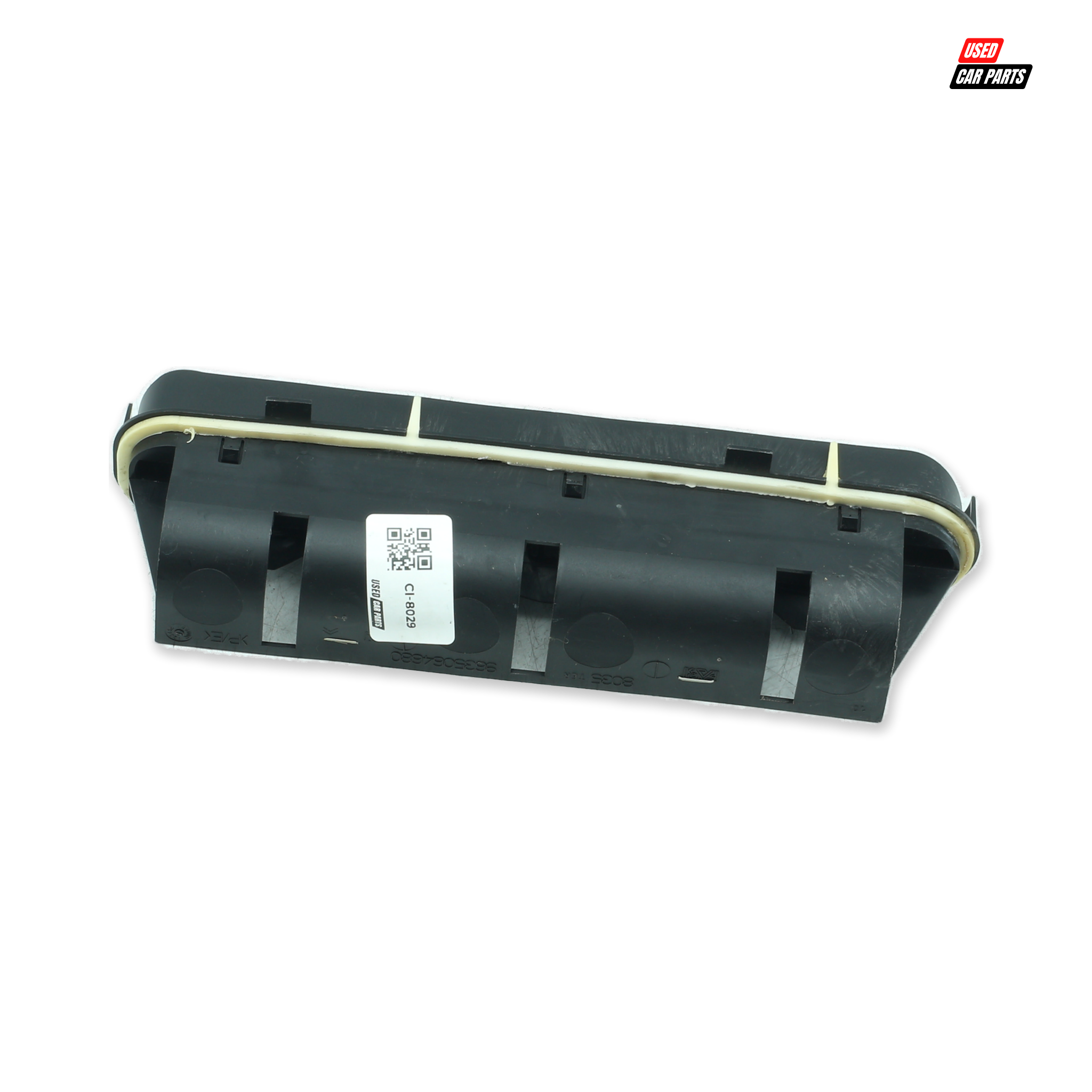 Used CITROEN C4 1.6HDi 2005 Rear Trunk Air Vent (Part Number 9635064680)