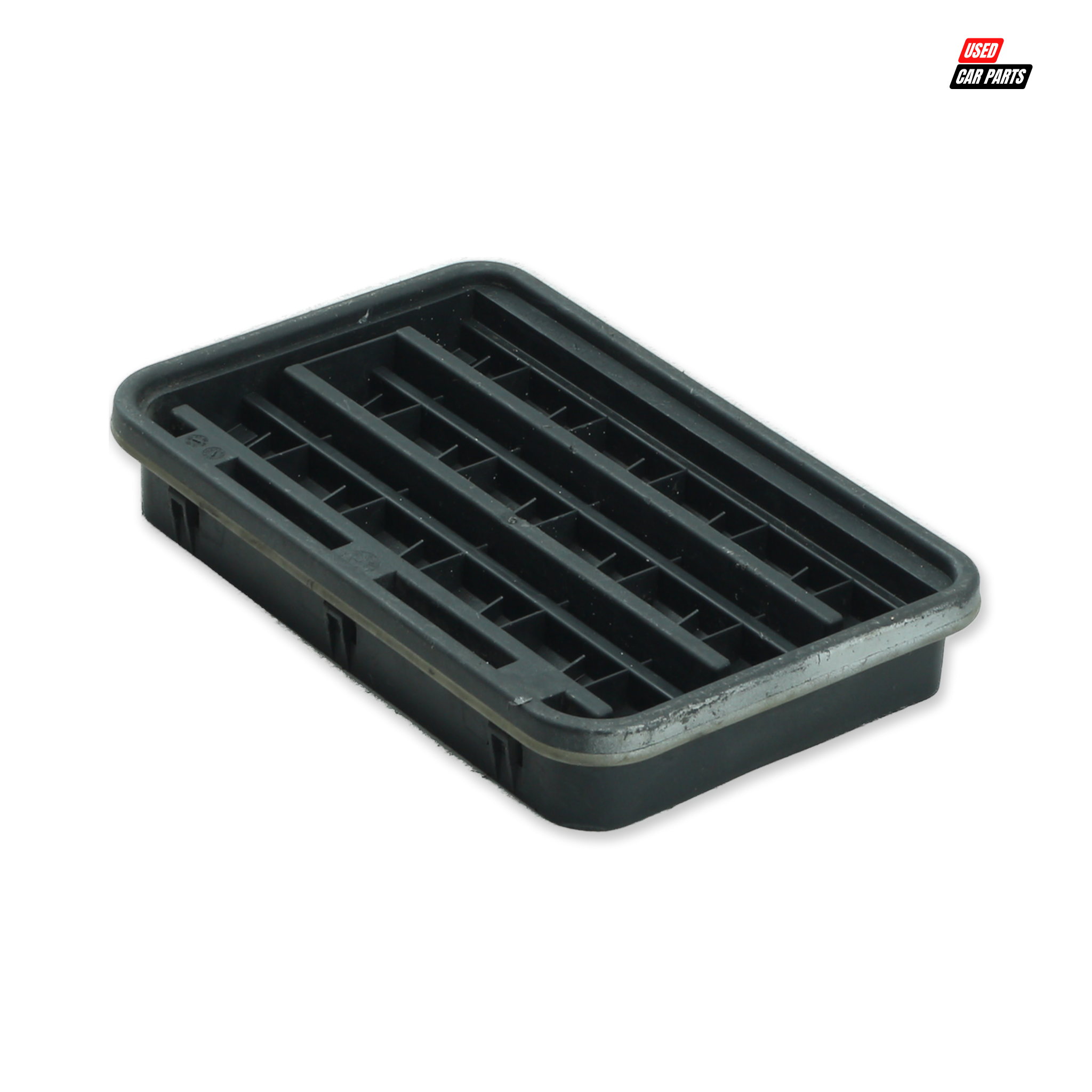 Used BMW 320i (2013) Rear Trunk Air Vent (Part Number 60829010)