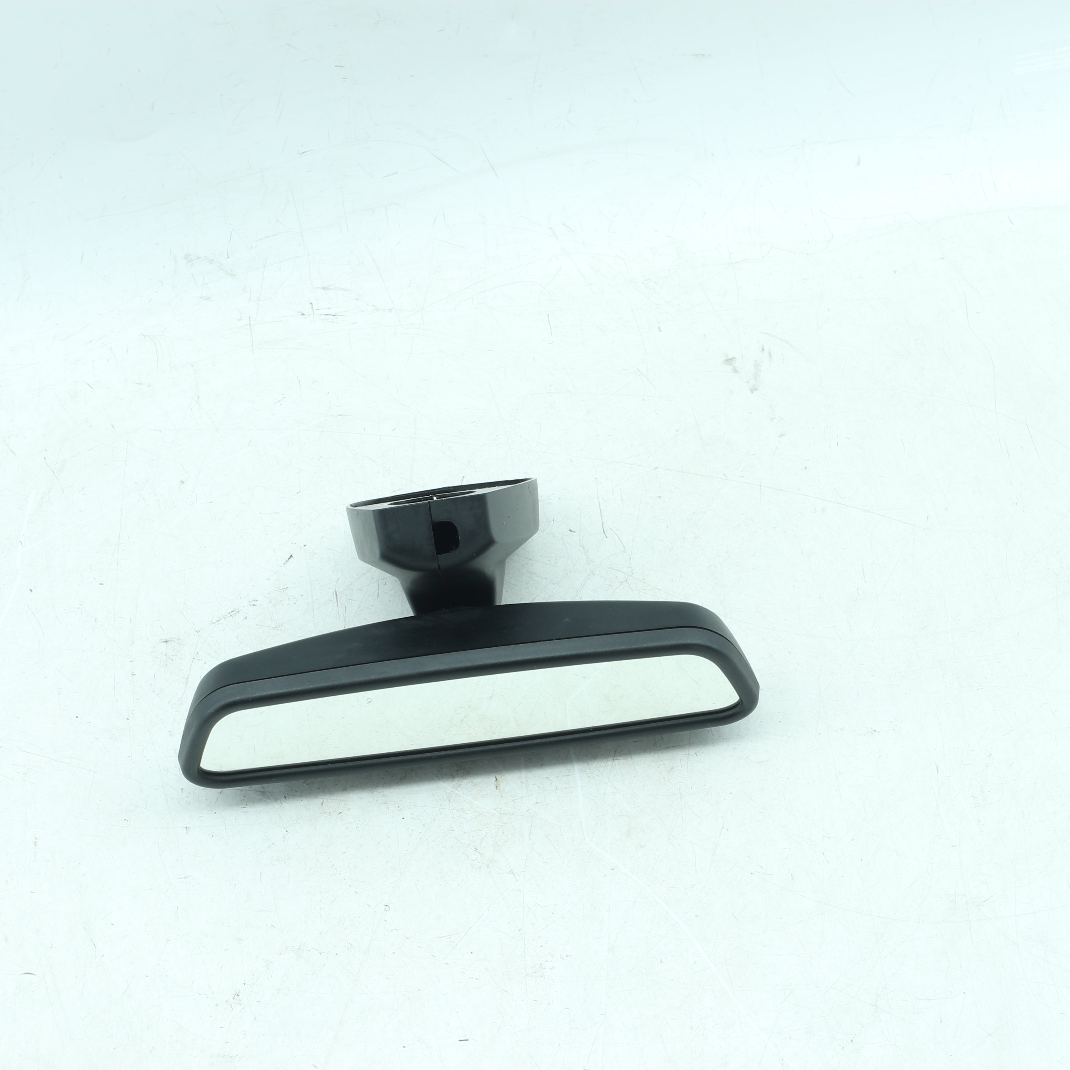 Used BMW 320i A/T (E90) rear view mirror - E1010588
