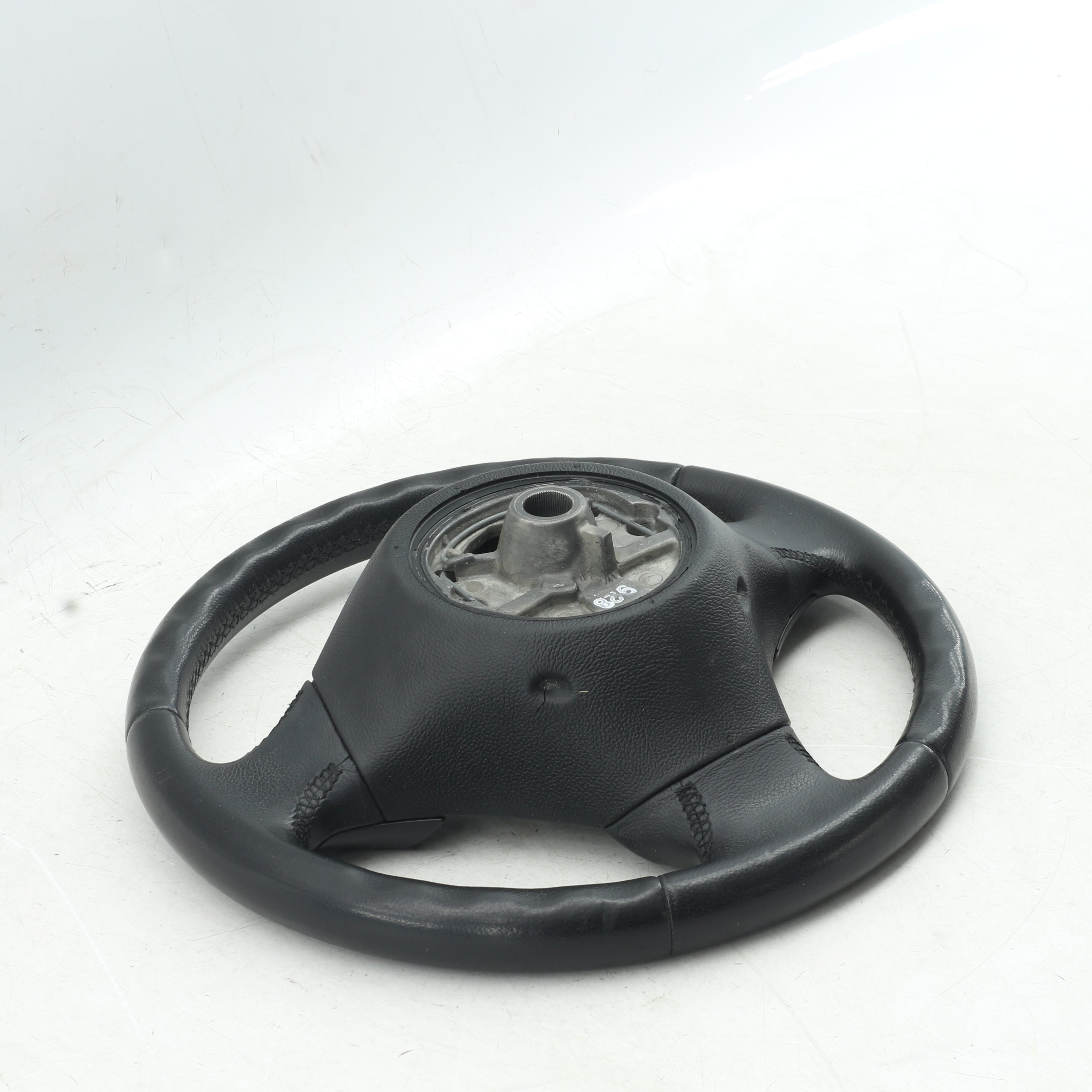 Used BMW 320i A/T (E90) steering wheel - 676454707