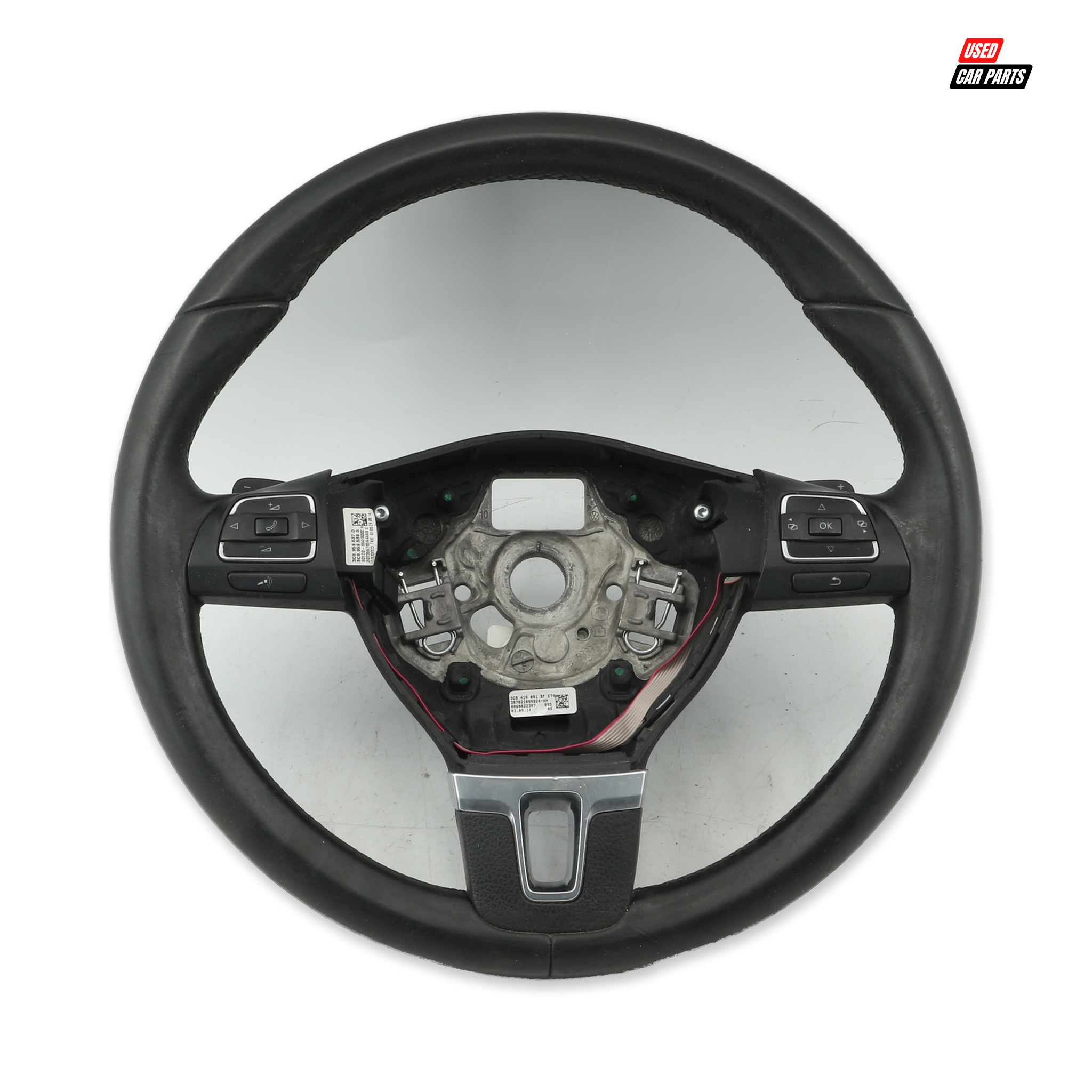 Used Steering Wheel With Control, Part Number 3063751 for 2015 VOLKSWAGEN PASSAT 1.4 TSI COMFORTLINE DSG