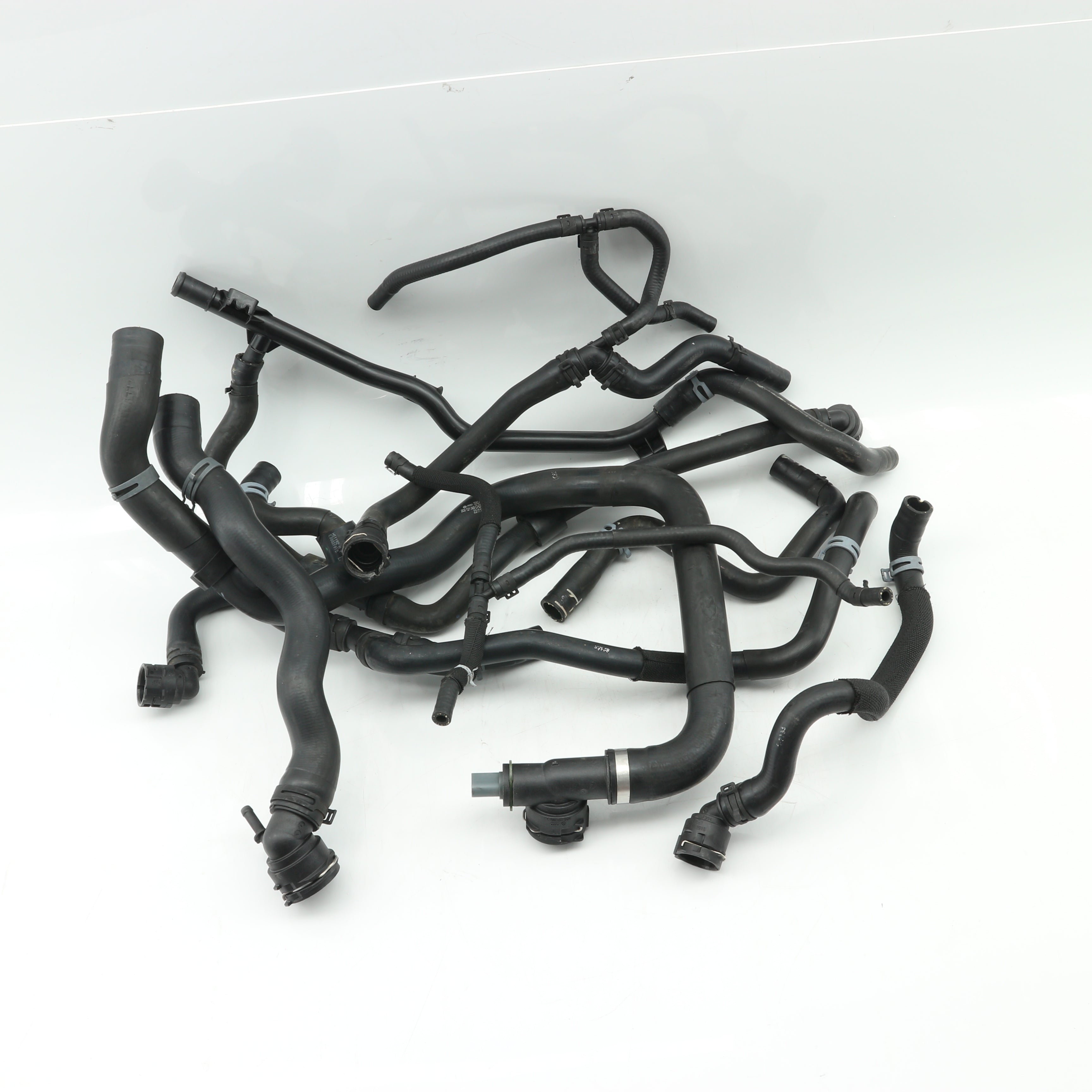 Used VOLKSWAGEN POLO 1.2 TRENDLINE DSG Water Pipe Set - OEM Part 2Q0121049