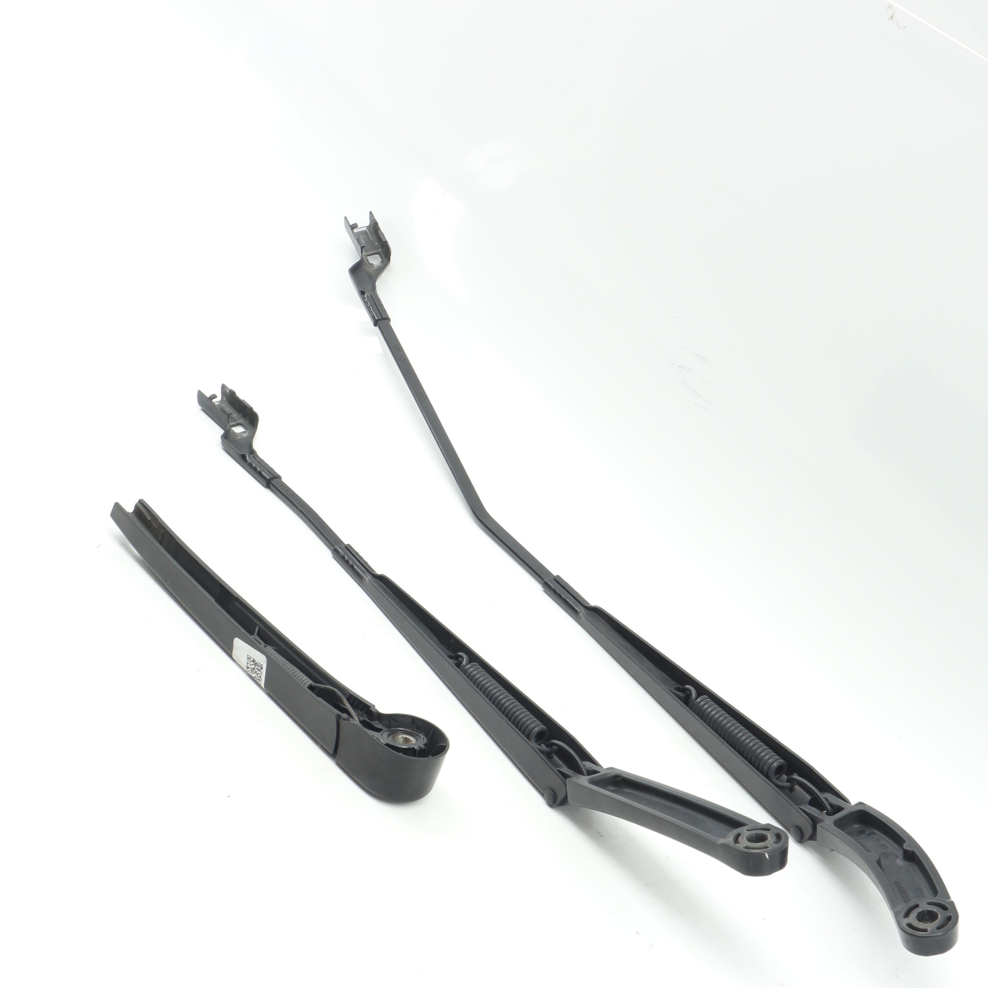Used VOLKSWAGEN POLO 1.2 TRENDLINE DSG Wiper Arms - OEM Part 2G0955704,2G2955410,2G2955409