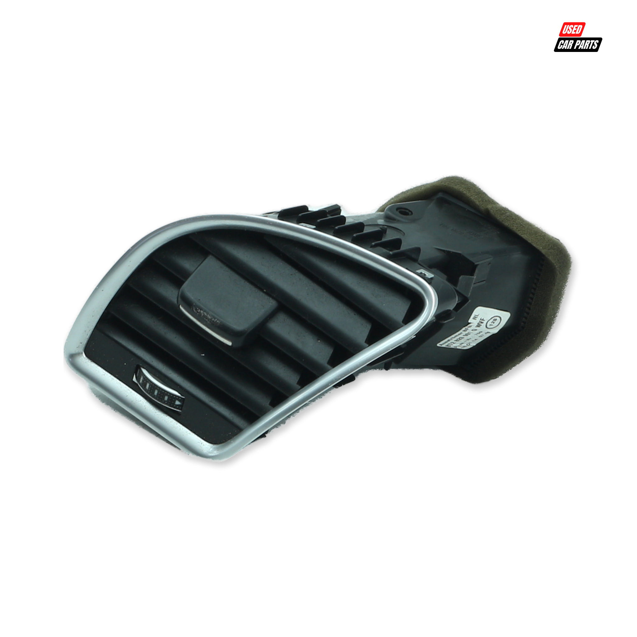 Used Passenger's Side Air Vent - Part Number 8T2820901G for 2014 Audi A4 1.8T S Multitronic