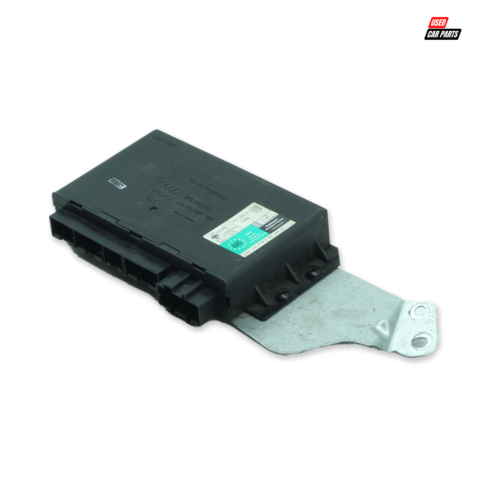 Used Audi TT Coupe 2001 Comfort Control Unit Module (Part Number 8N8962267)