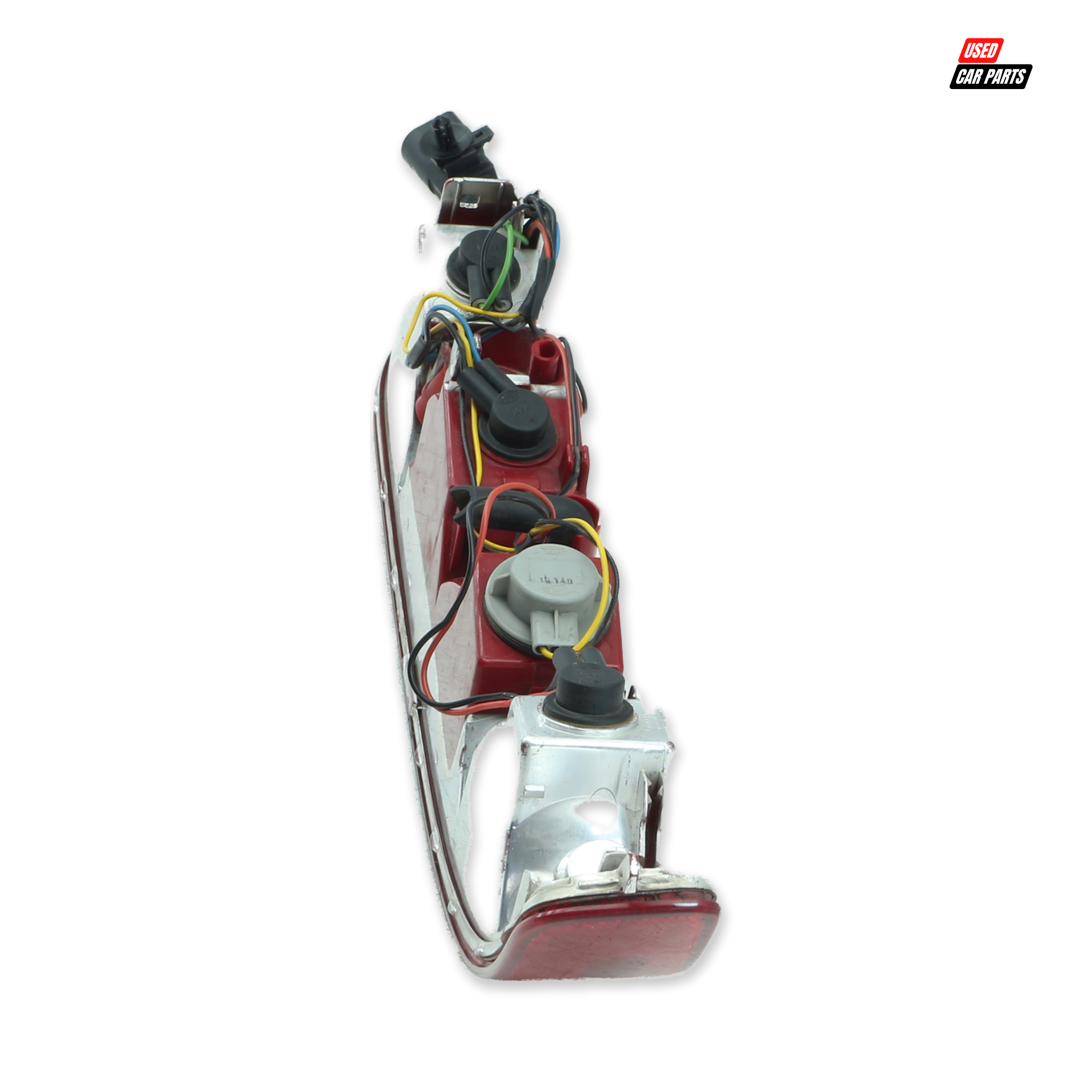 Used Audi Q5 2010 Passengers Side Rear Bumper Taillight (Part Number 8R0945095)