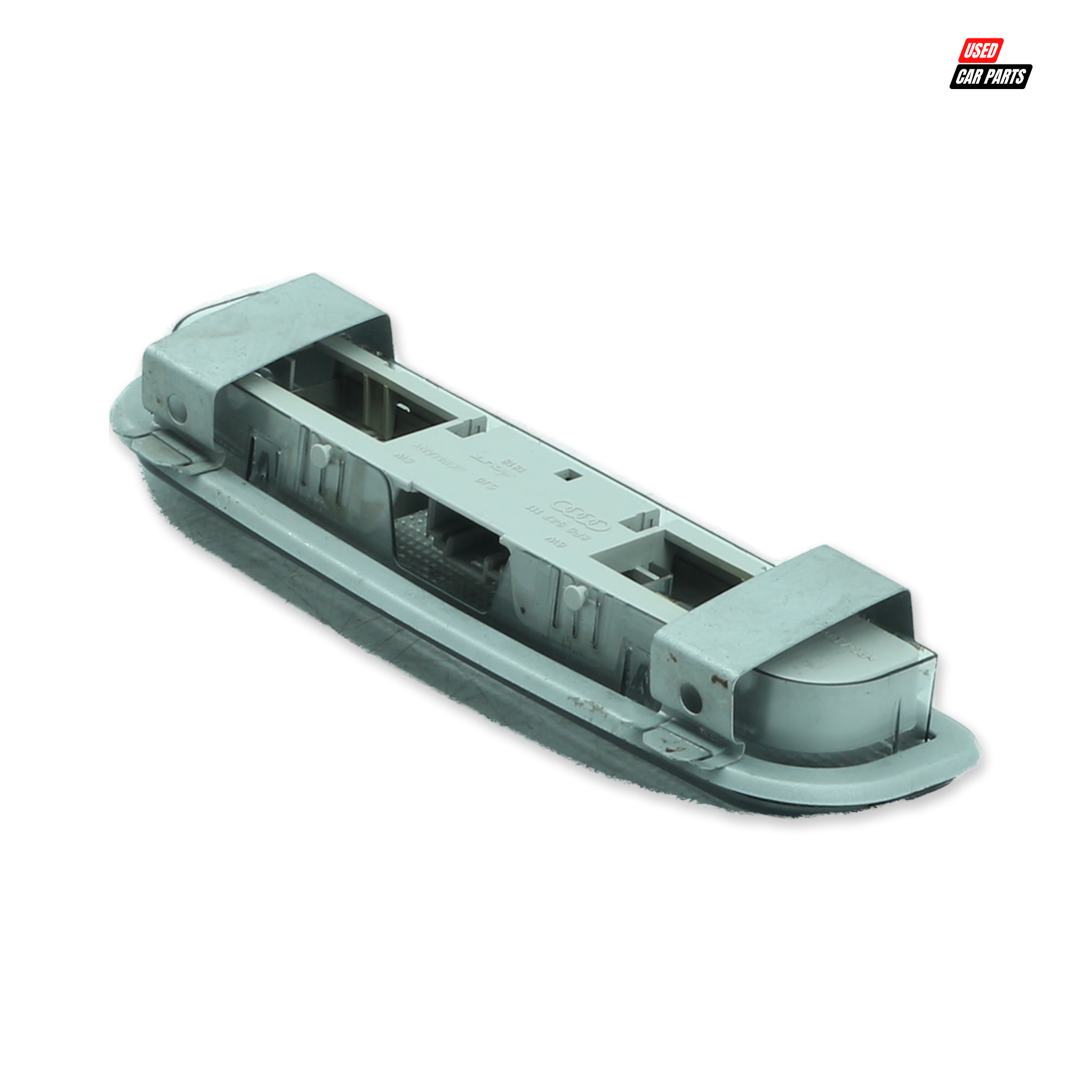 Used Center Brake Light (Part Number 8P0947111) for 2002 AUDI A3