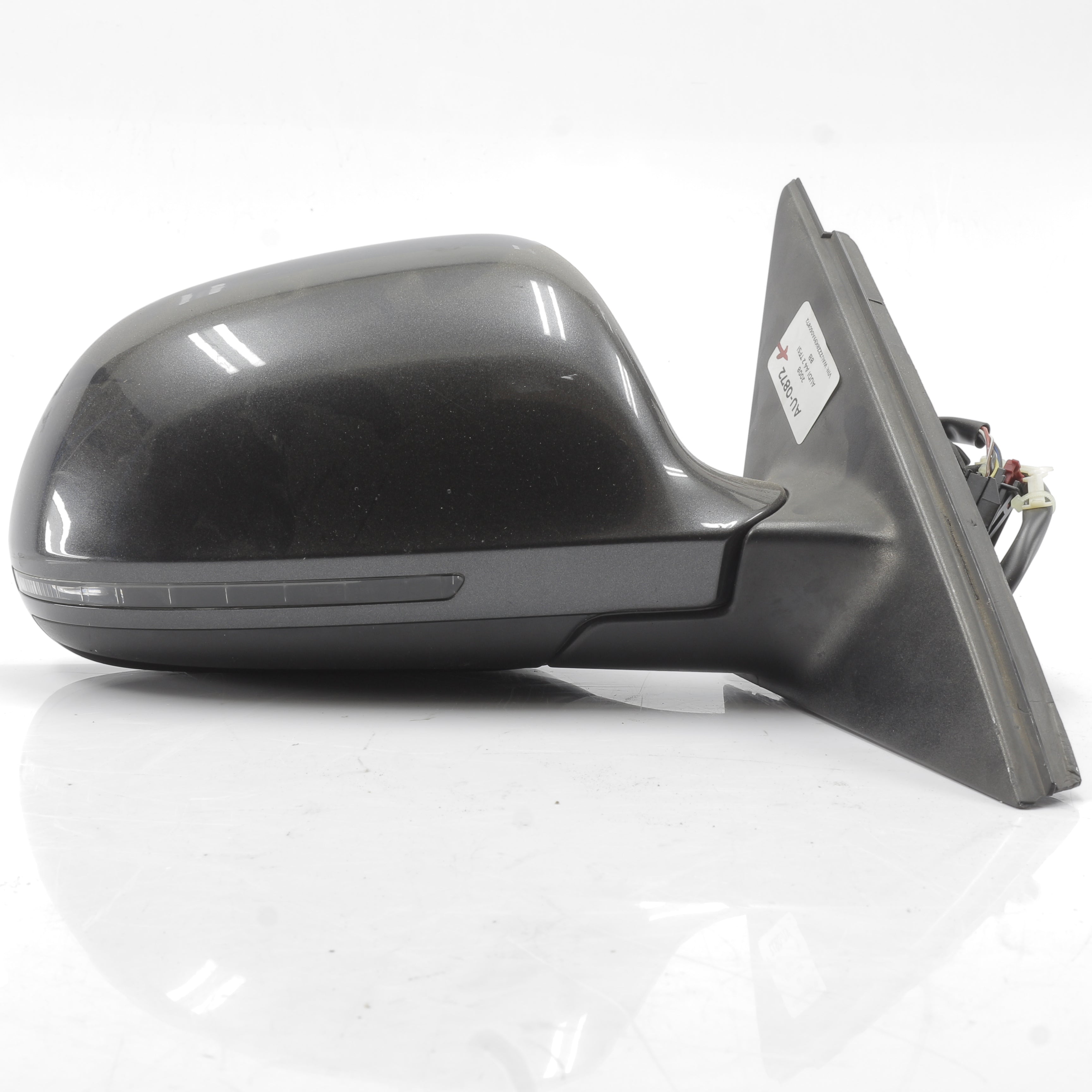 Audi A4 - Right Mirror Indicator Light, Electronic