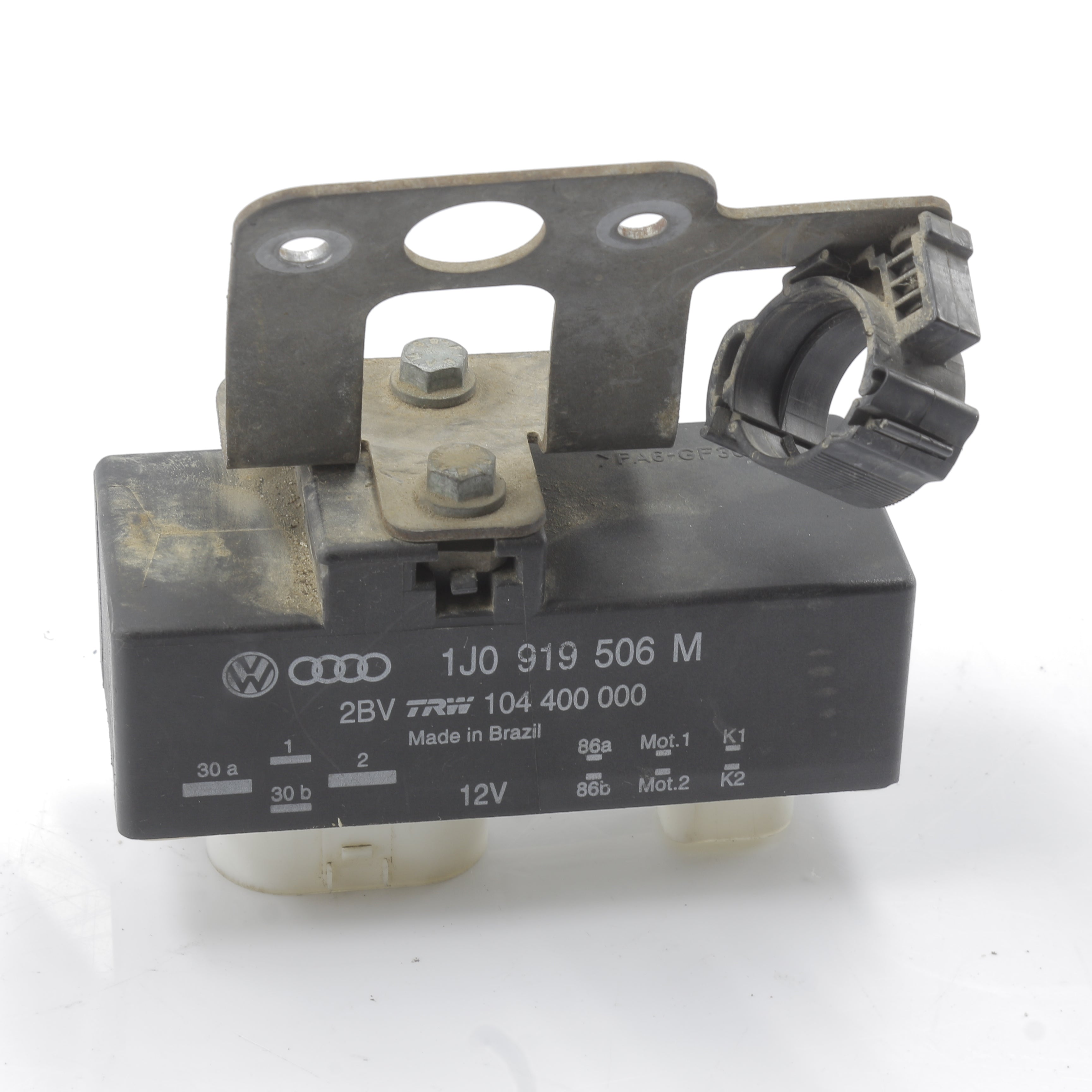 VW Polo Classic 2004, 1.6L,  9N BAH - Radiator Cooling Fan Relay Switch