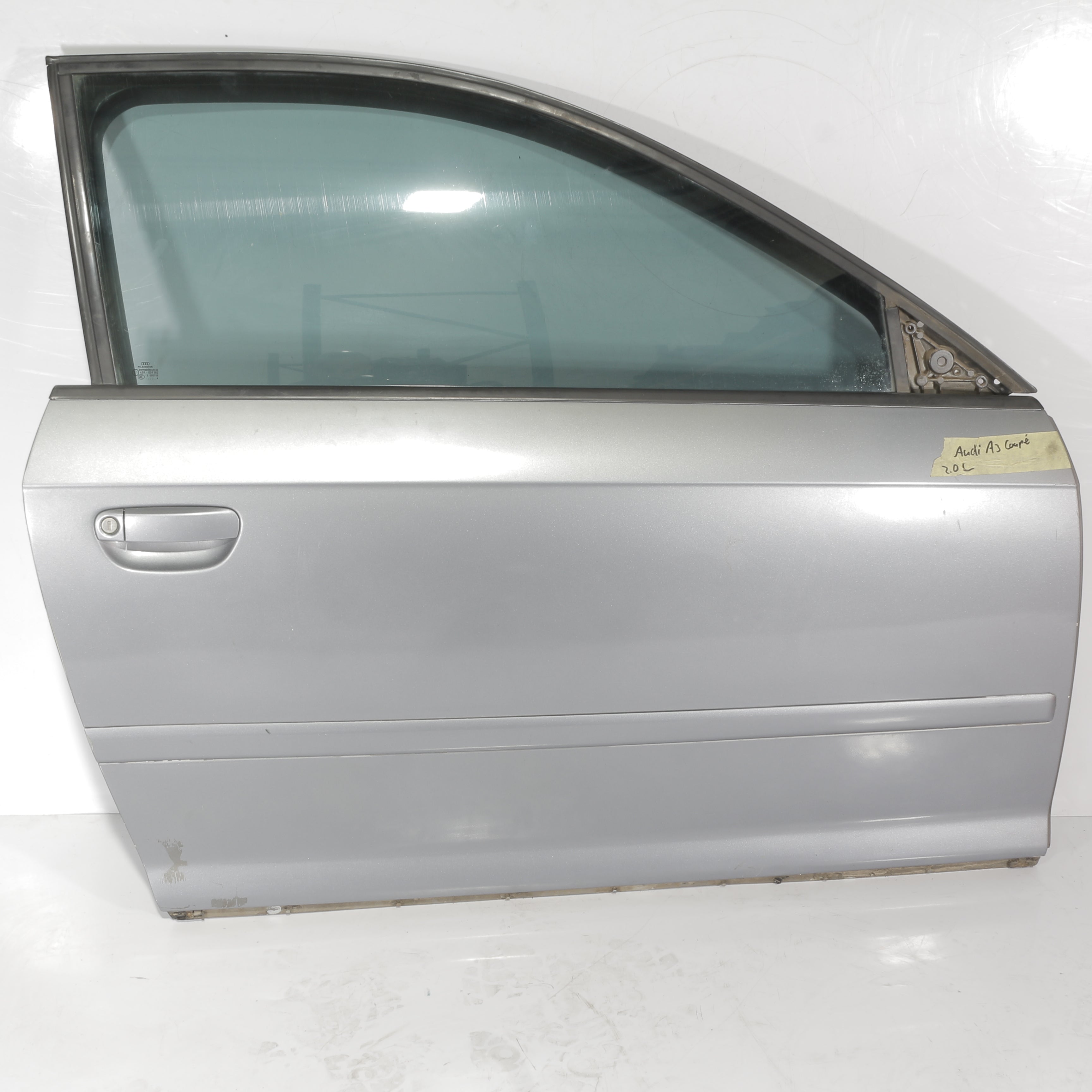 AUDI A3 2.0L, FSi,8P Driver side Front Door