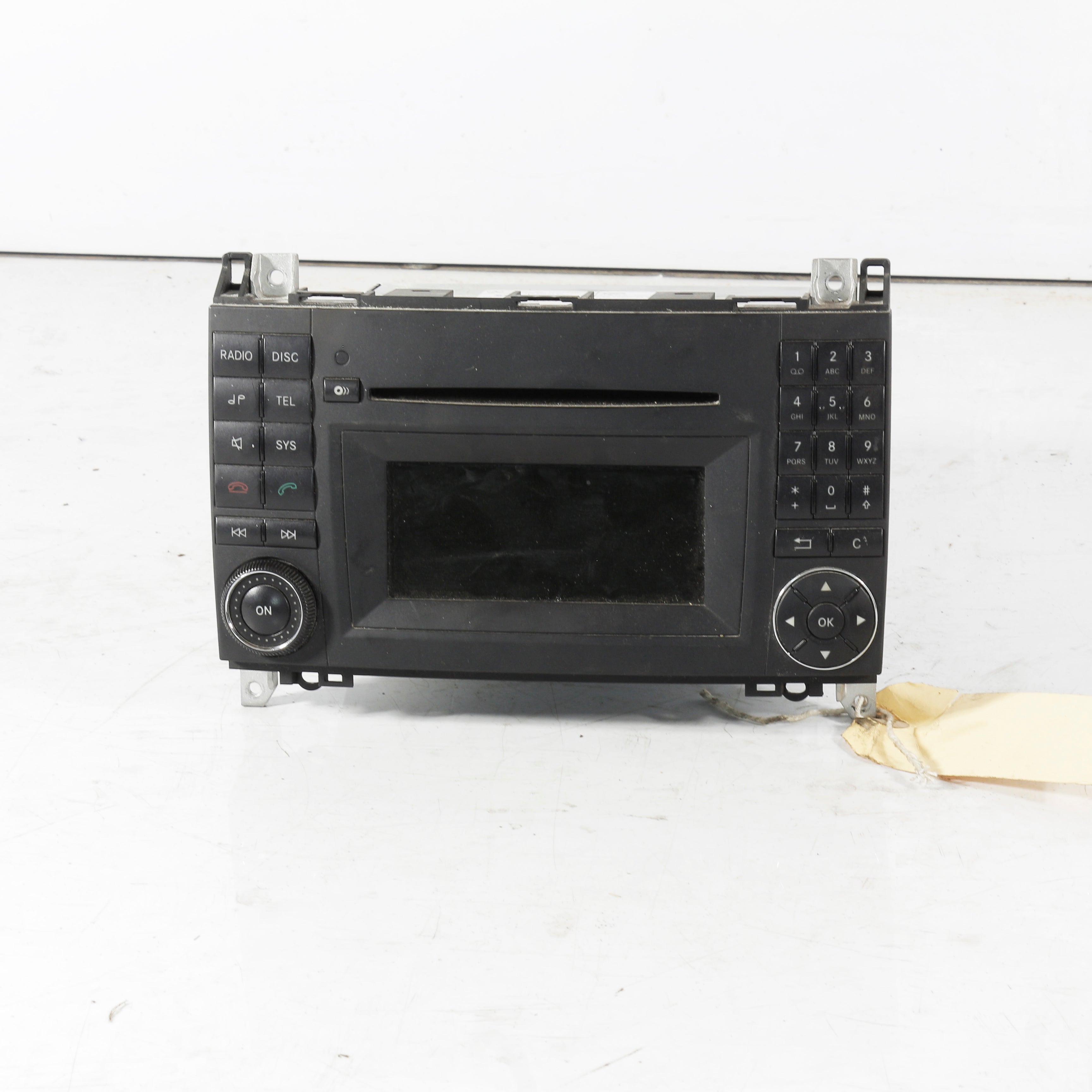 Mercedes-Benz B180 (Pre-Facelift) W245 1.8 Car Radio