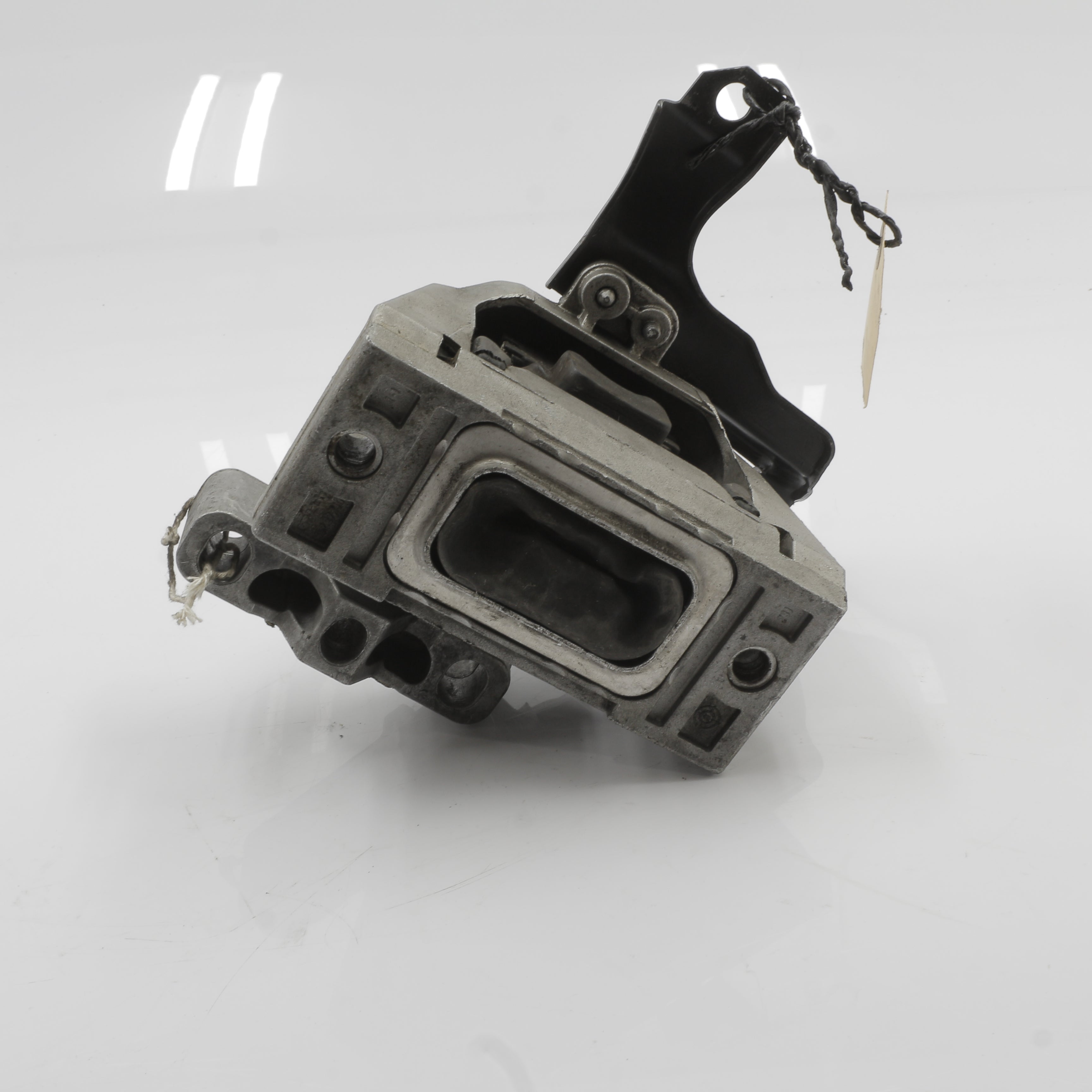 Audi TT Coupe Quattro 8N 1.8T Gearbox Mounting