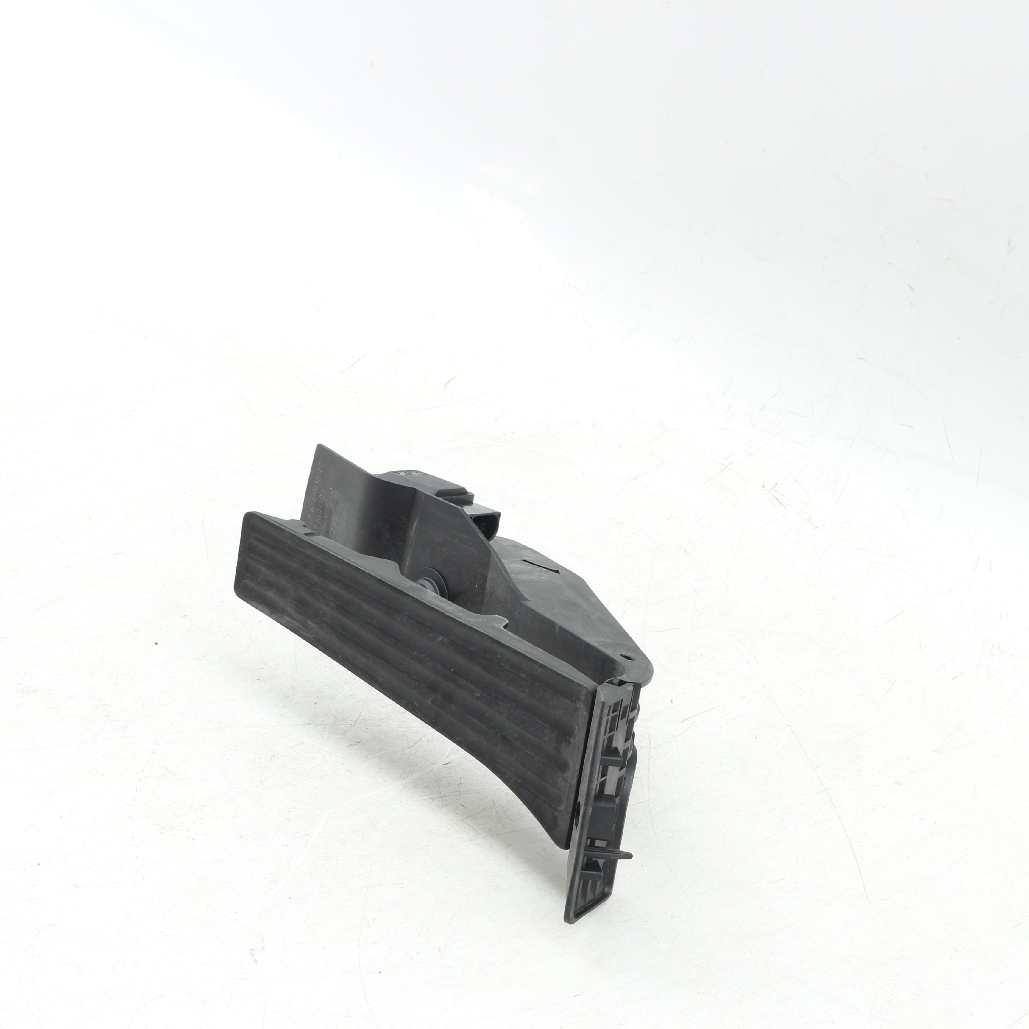 Used BMW 320i A/T (E90) accelerator pedal - 35426766930-02
