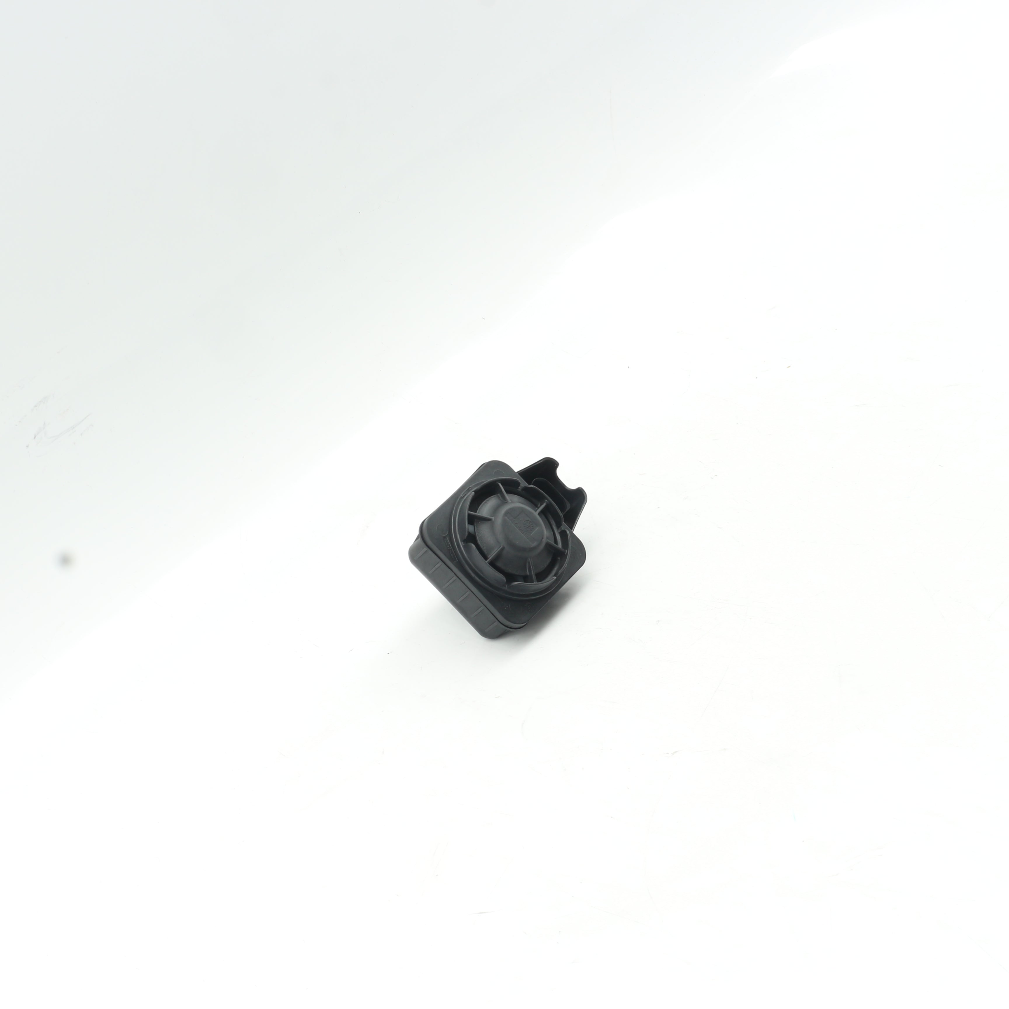 Used VOLKSWAGEN POLO 1.2 TRENDLINE DSG Alarm Siren Horn - OEM 5Q0951605A