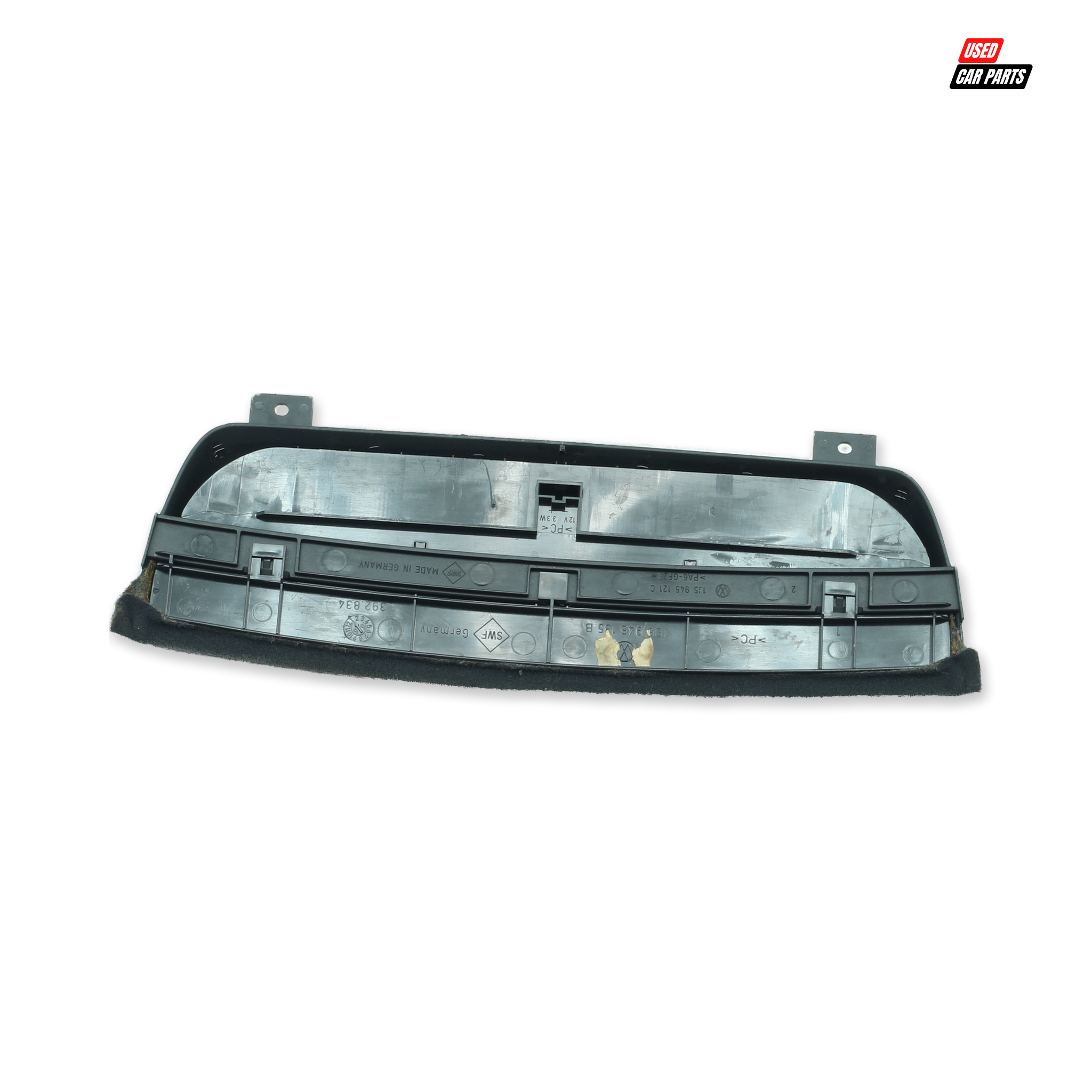 Used Center Brake Light Part Number 3B5945135B for 2000 VOLKSWAGEN PASSAT